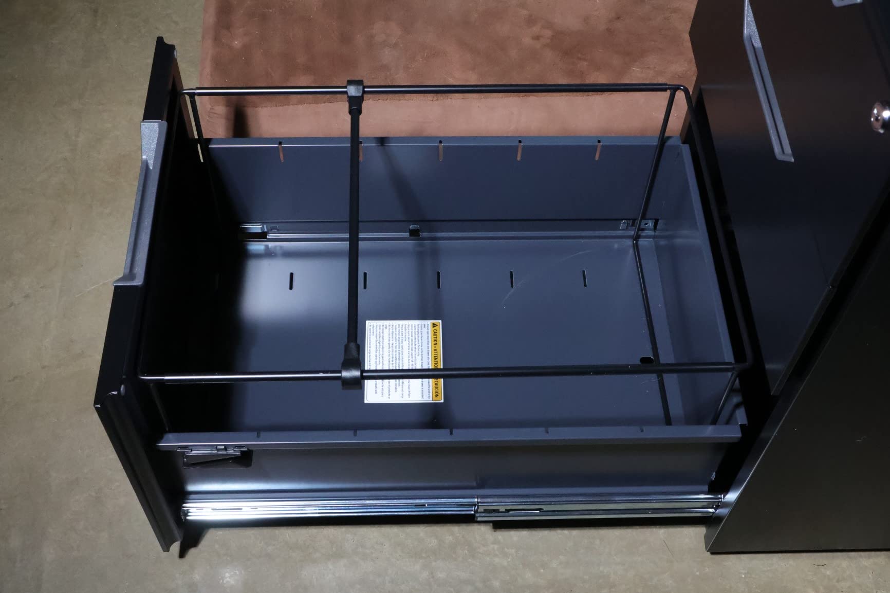 Amazon Basics 3-Drawer Mobile File Cabinet with Lock, Rolling Filing Cabinet for Hanging Files, Black, 20.71