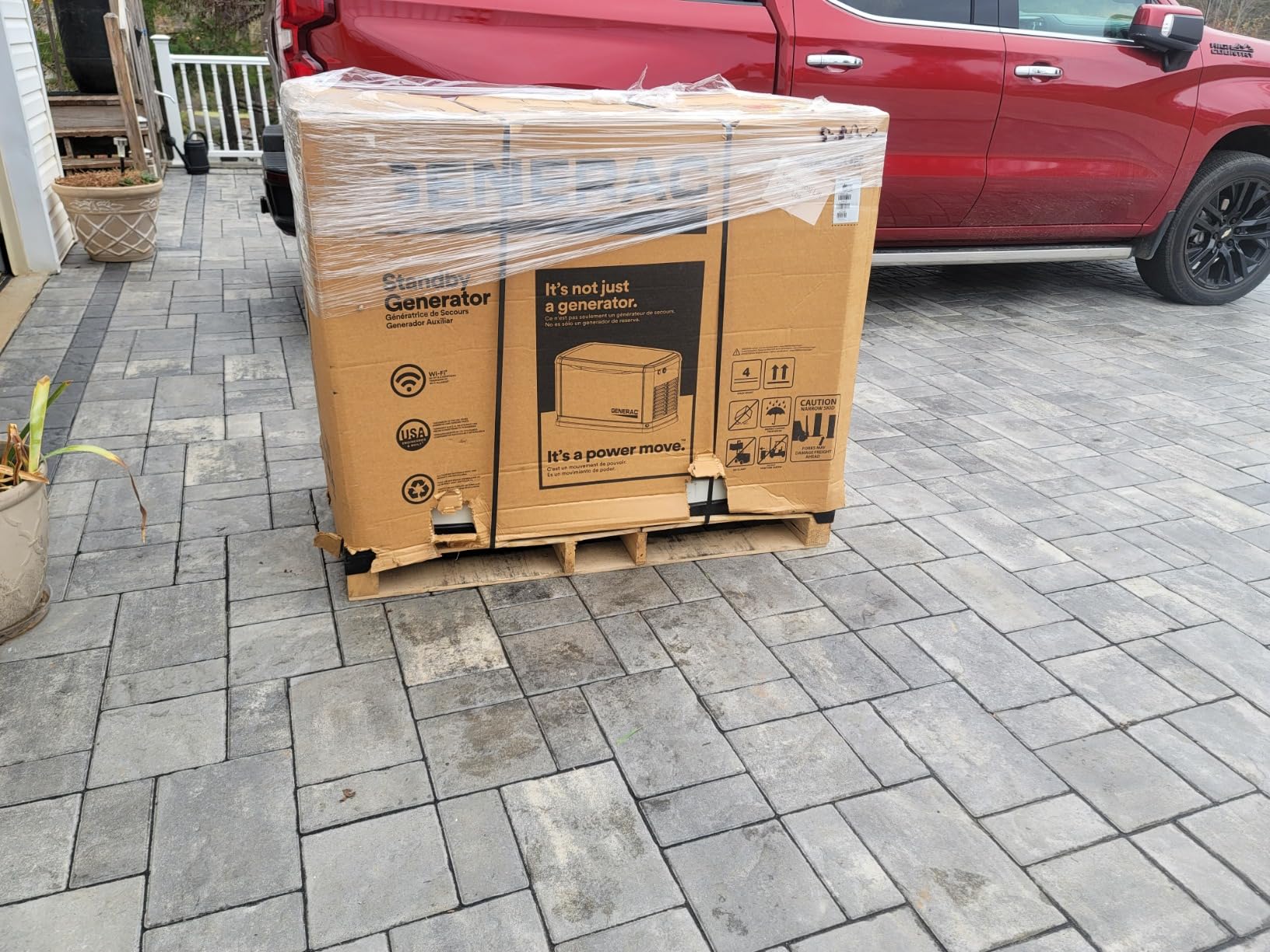 Guardian 24kW Home Standby Generator with 200 Amp Transfer Switch - Automatic Whole House Backup Power for Storms, Emergencies, and Outages, WiFi Enabled, Runs on Natural Gas or Liquid Propane customer photo 1