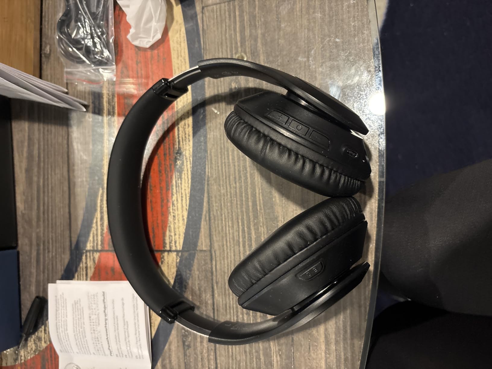 Uliptz Wireless Bluetooth Headphones, 65H Playtime, 6 EQ Sound Modes, HiFi Stereo Over Ear Headphones with Microphone, Foldable Lightweight Bluetooth 6.0 Headset for Travel/Office/Cellphone/PC customer photo 1