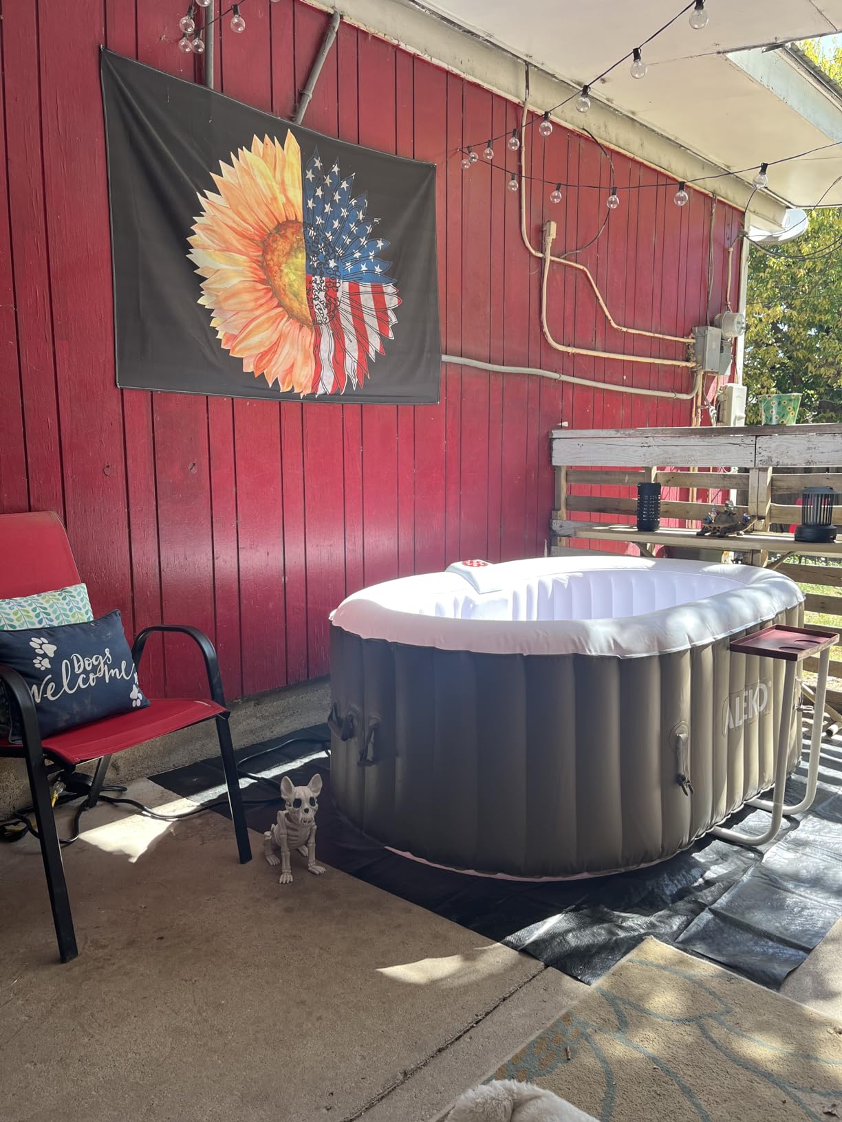 ALEKO Inflatable Hot Tub Spa | Personal High Powered Jetted Bubble | 145 Gallon | 2 Person Oval | Brown and White | HTIO2BRWH customer photo 1