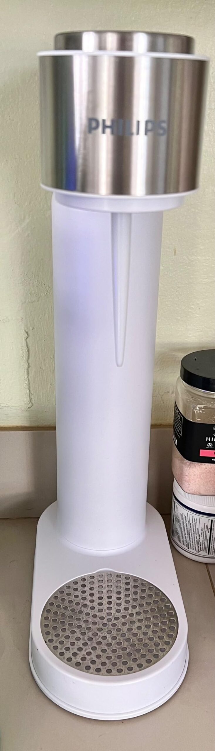 Philips Sparkling Water Maker Soda Maker Soda Streaming Machine - 1L Carbonating Bottle, Seltzer Fizzy Water Maker - Compatible with 60L CO2 Carbonator customer photo 1