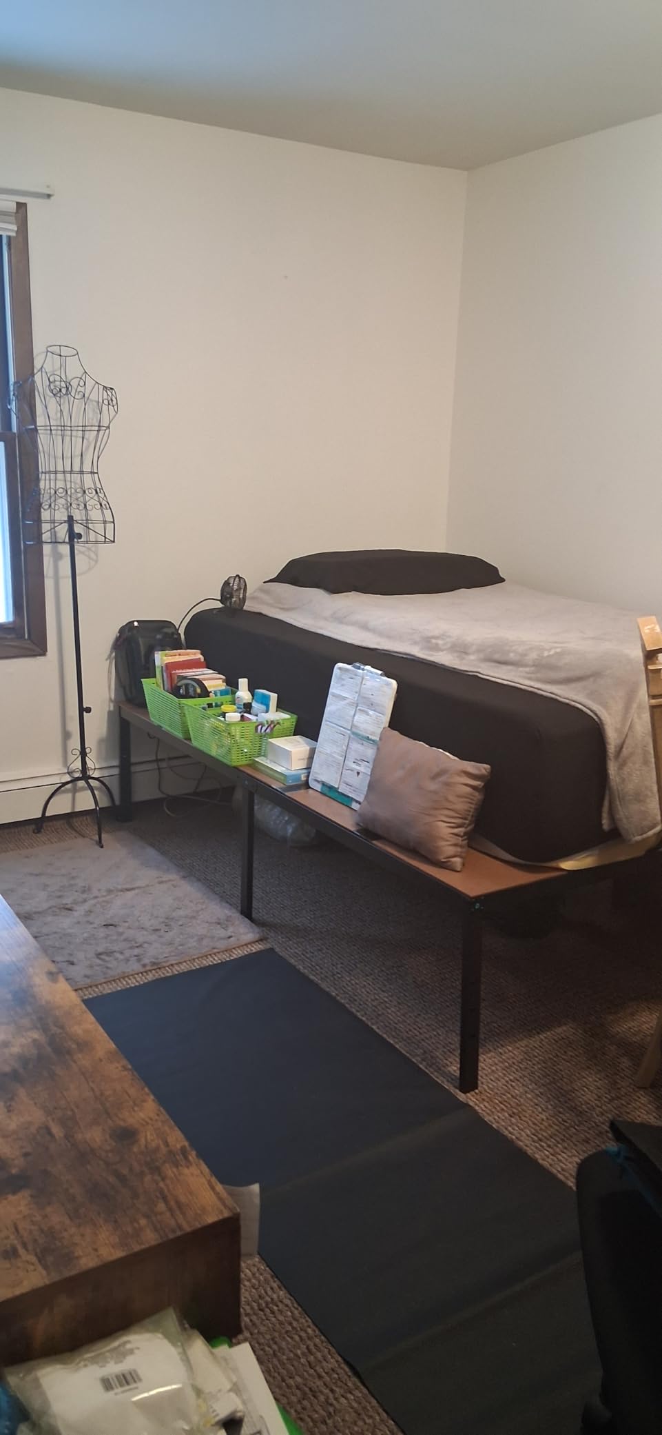 EMODA Queen Bed Frame No Box Spring Needed 18 Inch Heavy Duty Metal Tall Platform Bed Frame Queen Size with Large Storage Space, Easy Assembly, Black customer photo 2
