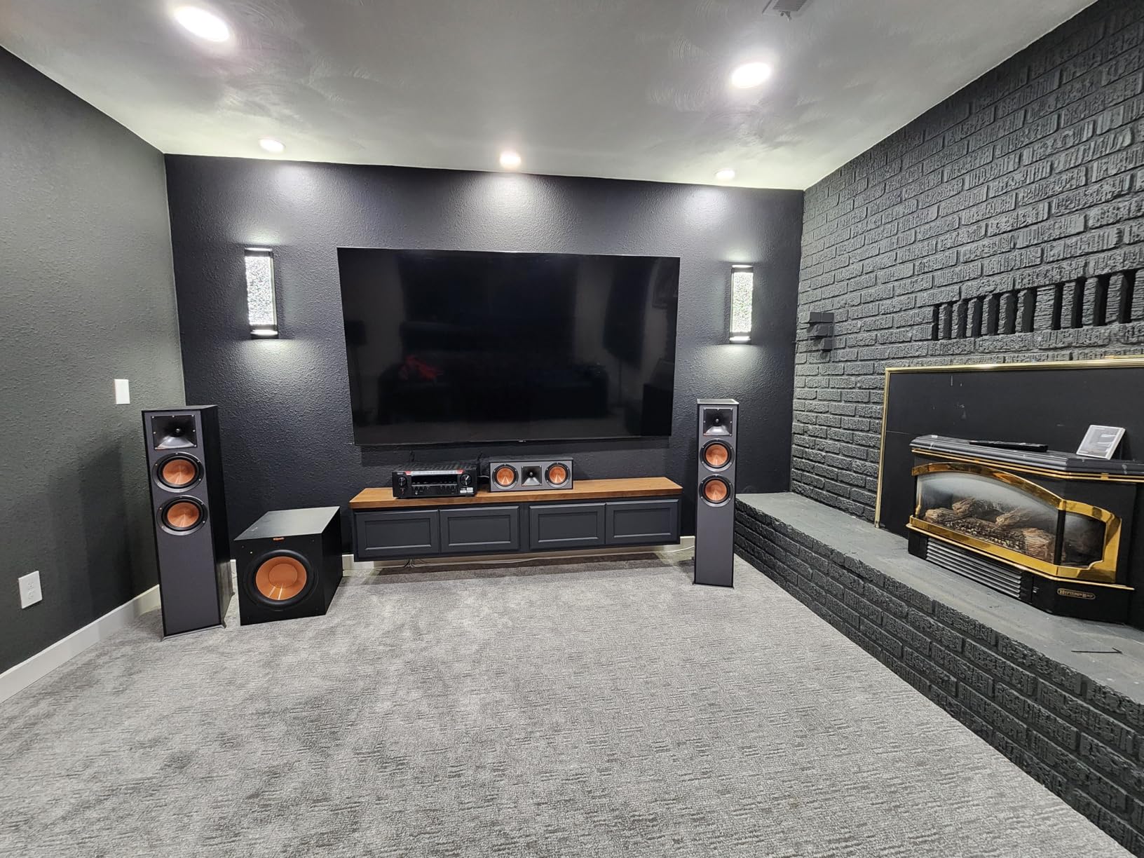 Klipsch Reference Dolby Atmos Home Theater Bundle with R-625FA Floorstanding Speakers, R-52C Center, R-41M Surrounds, R-12SW 12