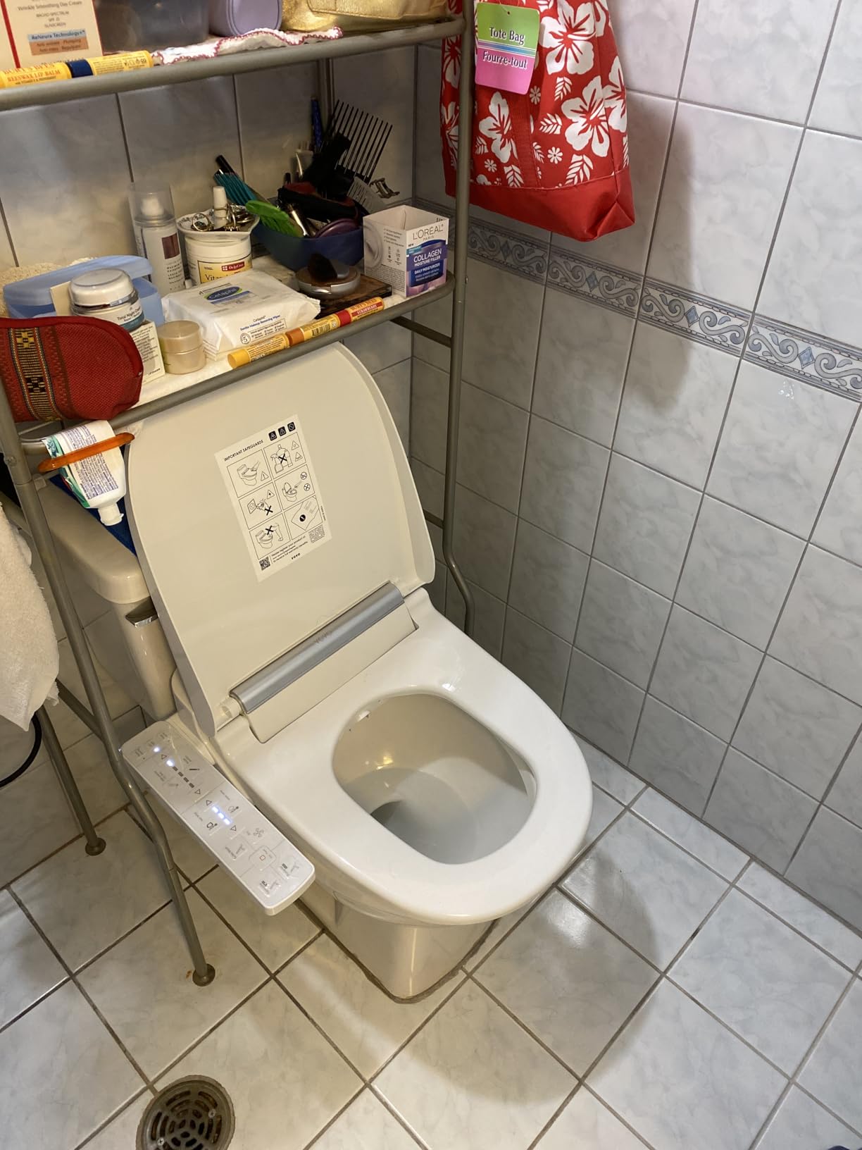 VOVO STYLEMENT TCB-8100B Smart Toilet for bathrooms, Elongated One Piece Toilet, 1.12 GPF, Auto Dual Flush, ADA Chair Height, Heated Seat, Made in Korea customer photo 2