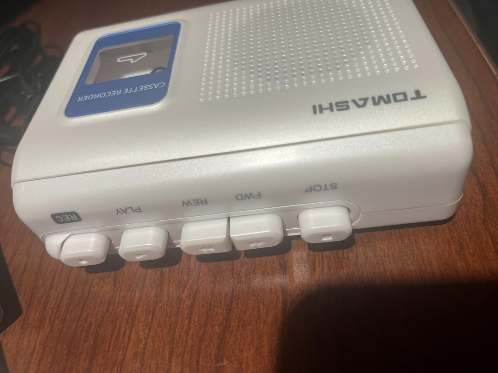 TOMASHI Portable Cassette Player Tape Recorder with Built-in Speaker, Microphone, Headphone Jack customer photo 1