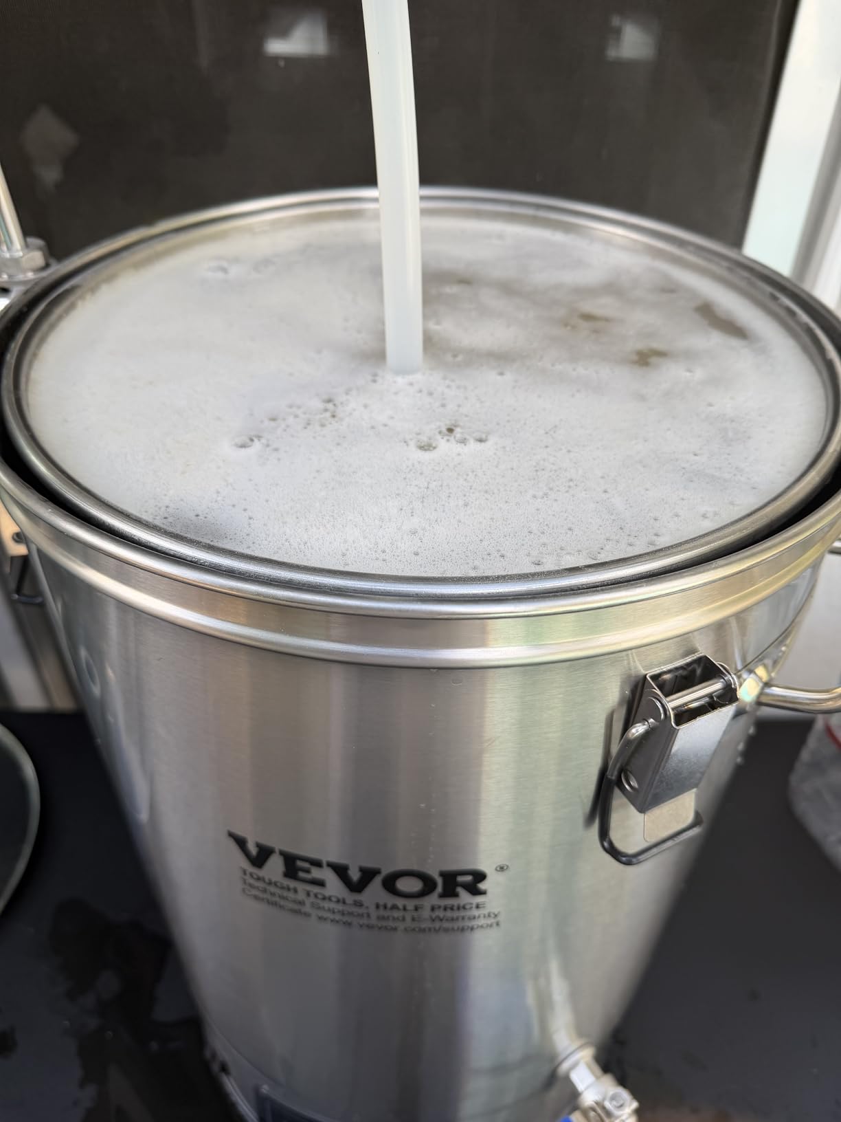 VEVOR Electric Brewing System, 9.2 Gal/35 L Brewing Pot, All-in-One Home Beer Brewer w/Pump, Mash Boil Device w/Panel, Auto/Manual Mode 100-1800W Power 25-100C Temp 1-180 min Timer Recipe Memory customer photo 2