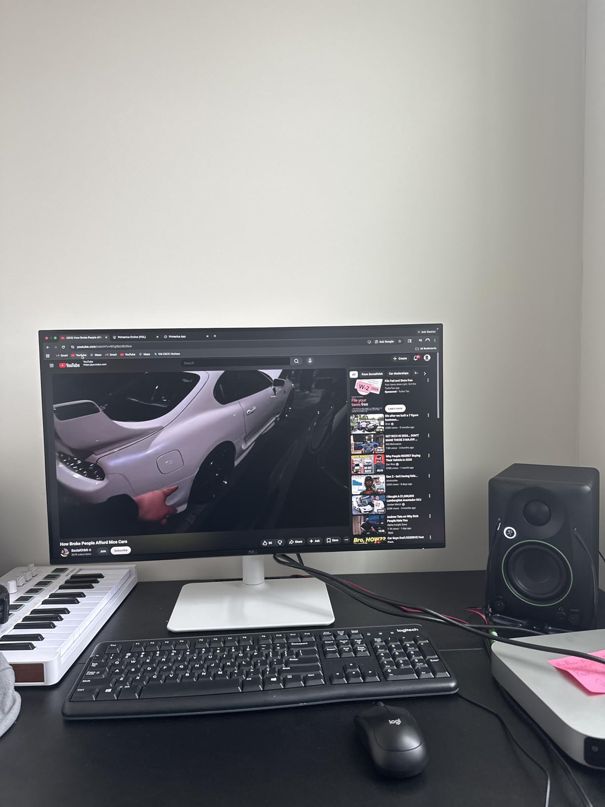Dell S2725HS 27 Inch Monitor, FHD (1920x1080) Display, 100Hz Refresh Rate, 1500:1 Contrast Ratio, TUV Rheinland Eye Comfort 4 Star, Integrated 2x5W Speaker, Height/Tilt/Swivel/Pivot customer photo 1