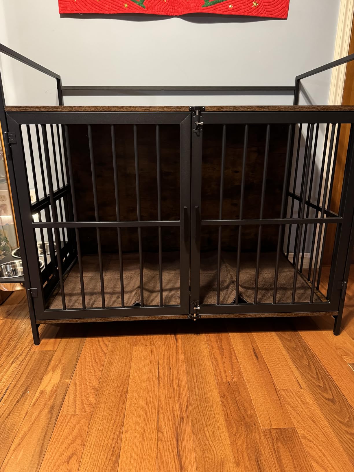 ROOMTEC Furniture Style Large Dog Crate with 360° & Adjustable Raised Feeder for Dogs 2 Stainless Steel Bowls -End Table House Pad, Indoor Use,41