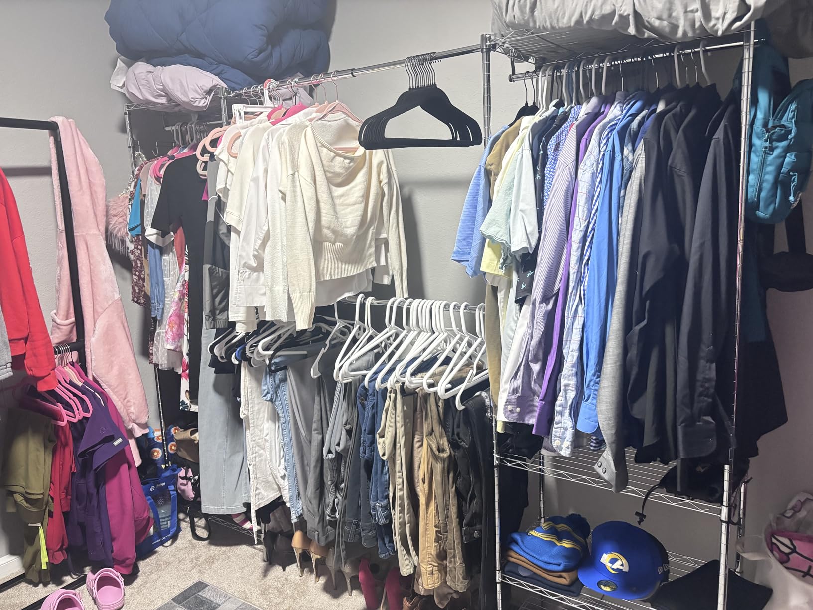 Ulif E1 Heavy Duty Closet Garment Rack, 6 Tiers Adjustable Metal Freestanding Expandable Clothing Storage with 4 Hanger Rods customer photo 2