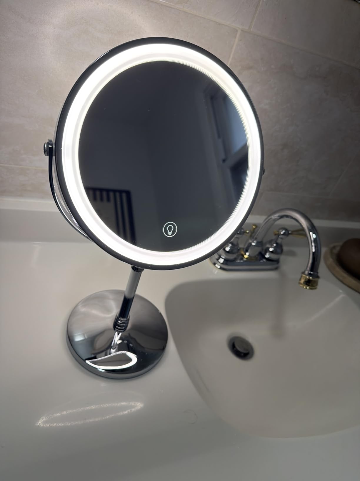 DEIOVWXS Makeup Mirror, 3000mAh Rechargeable Double-Sided Magnifying Vanity Mirror with 3 Colors, 1X/10X, 360° Rotation, Adjustable Brightness, Gifts for Women customer photo 1