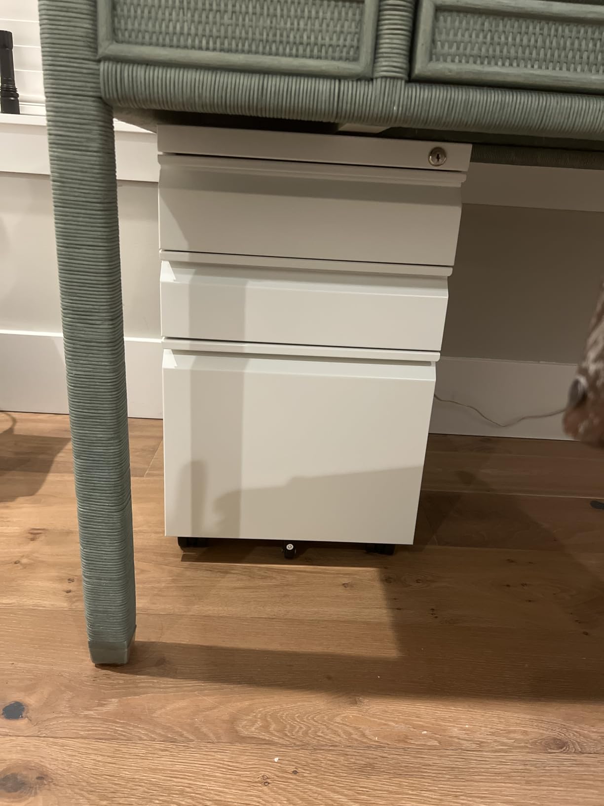 DEVAISE 3 Drawer Mobile File Cabinet Under Desk Office, Fully Assembled Except Casters, Letter/Legal Size, Black customer photo 2