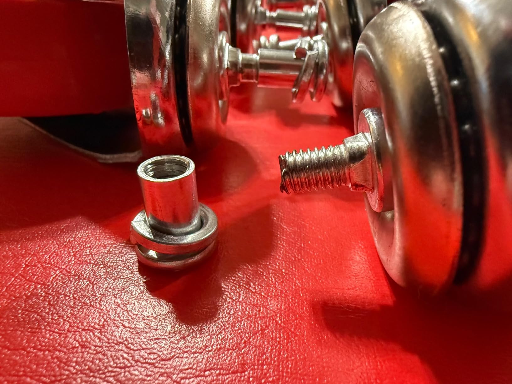 BESTOOL 44Inches Mechanic Creeper- Automotive Garage Creeper with 6 Sturdy Casters, Metal Frame Mechanic Creeper, 350LBS Capacity Low Profile Design with Headrest, Red customer photo 2