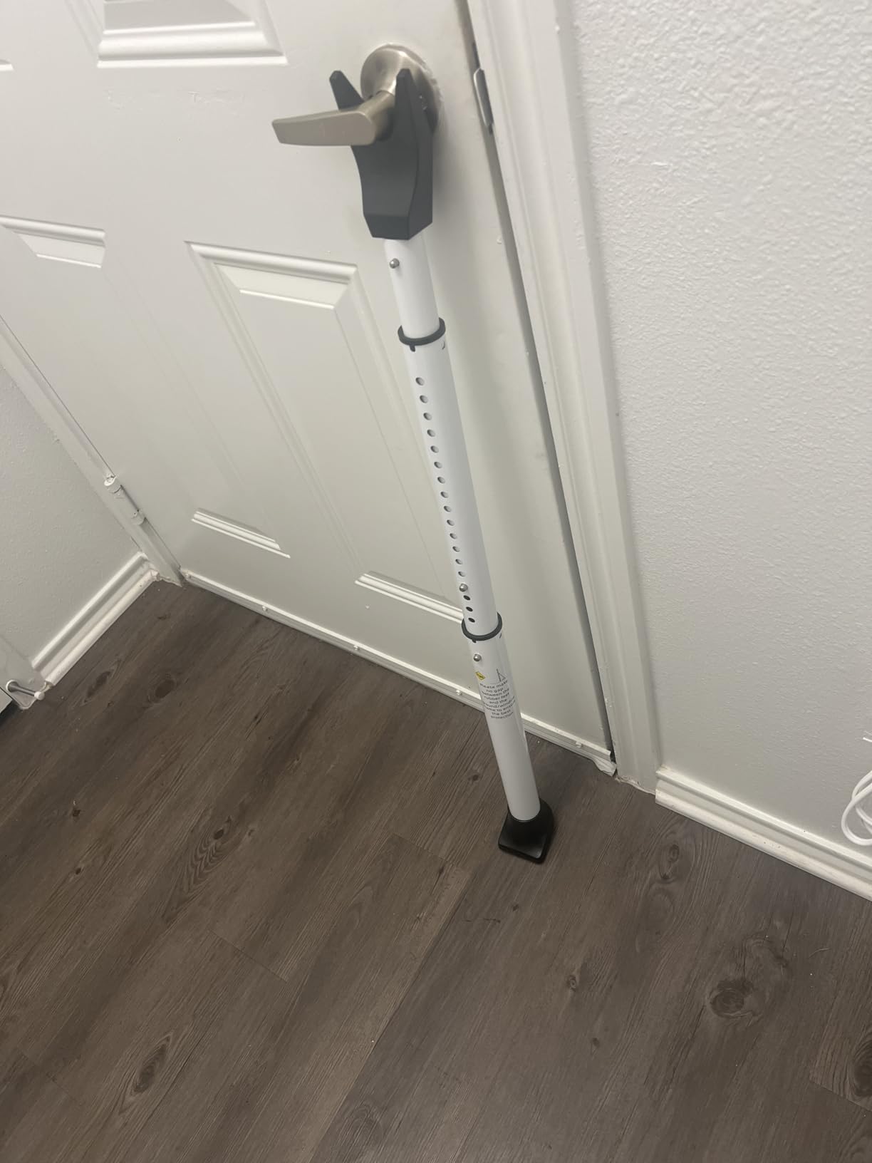 AceMining Upgraded Door Security Bar & Sliding Patio Bar, Heavy Duty Stoppers Adjustable Jammer for Home, Apartment, Travel (1 Pack,White) customer photo 1