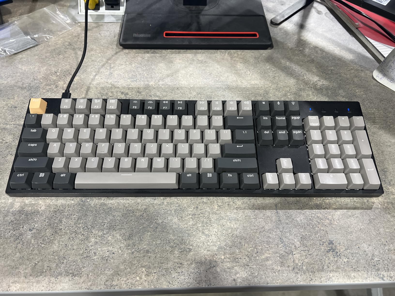 Keychron C2 Pro Wired Custom Mechanical Keyboard Full Size Layout QMK/VIA Programmable Macro White Backlit with Linear Red Switch OEM Profile Double-Shot PBT Keycaps for Mac Windows Linux customer photo 2