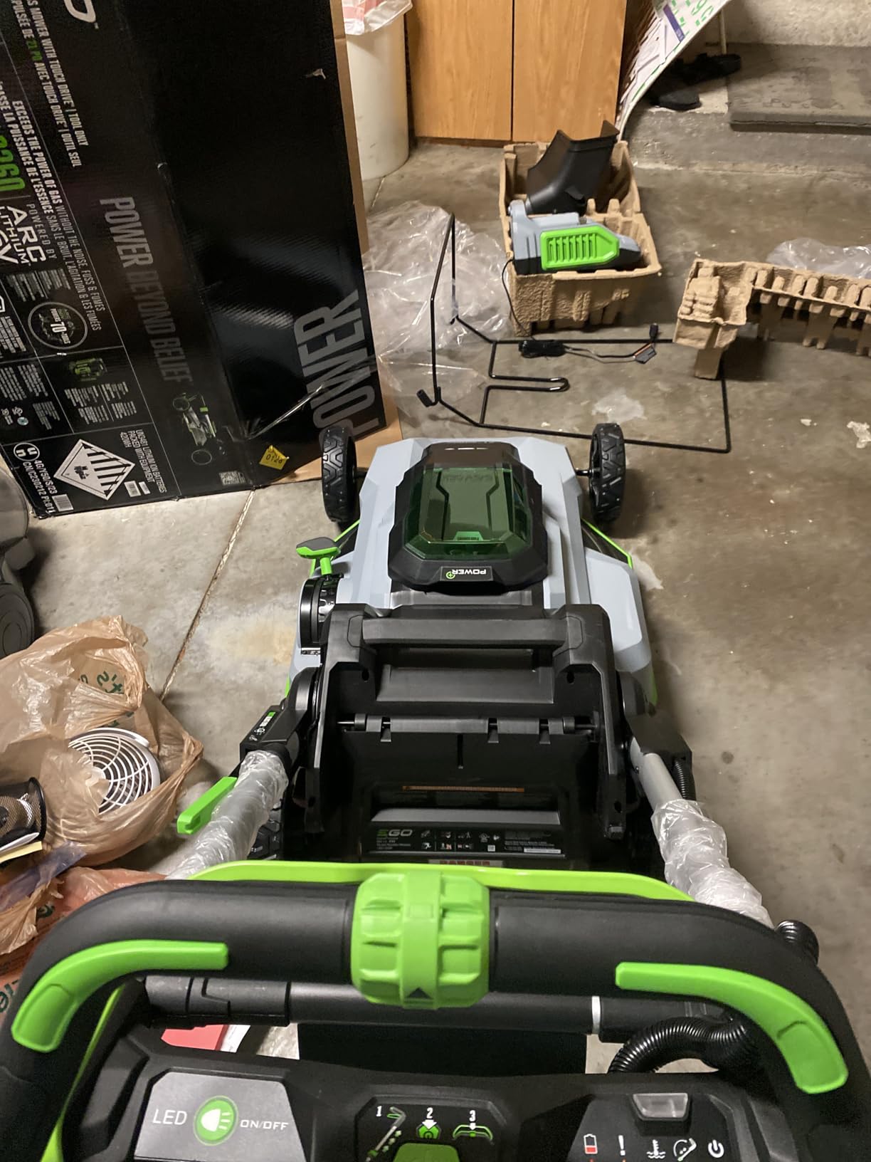 EGO Power+ Electric Lawn Mower, Self-Propelled Cordless with Touch Drive, Includes 56V 7.5Ah Battery and Rapid Charger - LM2125SP customer photo 2