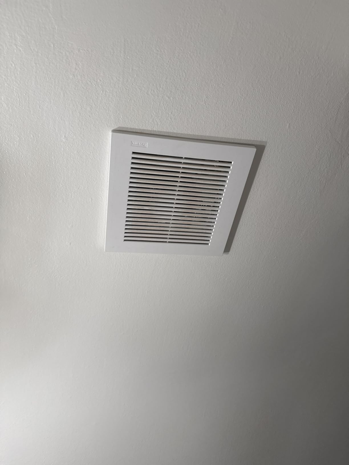 JOEAONZ Bathroom Exhaust Fan 110 CFM Very Quiet with Matel Housing, Ceiling Mount Ventilation Fan Large Air-flow Capacity, Energy-Saving Household Bath Vent Extractor, White Plastic Grille customer photo 1