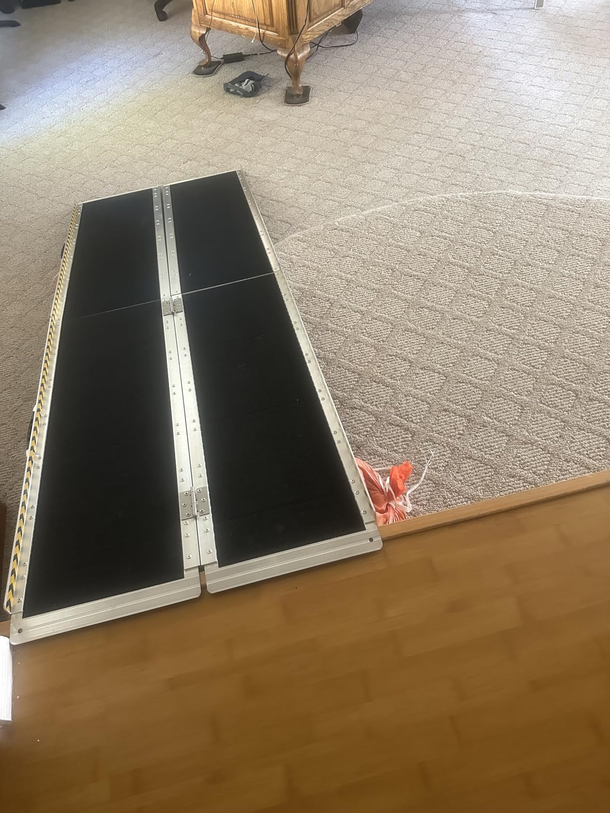 VNN Portable Wheelchair Ramp 5FT, Seamless Non-Slip Aluminum Ramps for Wheelchairs for Home, Handicap Wheelchair Ramps for Home Steps, Aluminum Loading Dock Plates, Black customer photo 1
