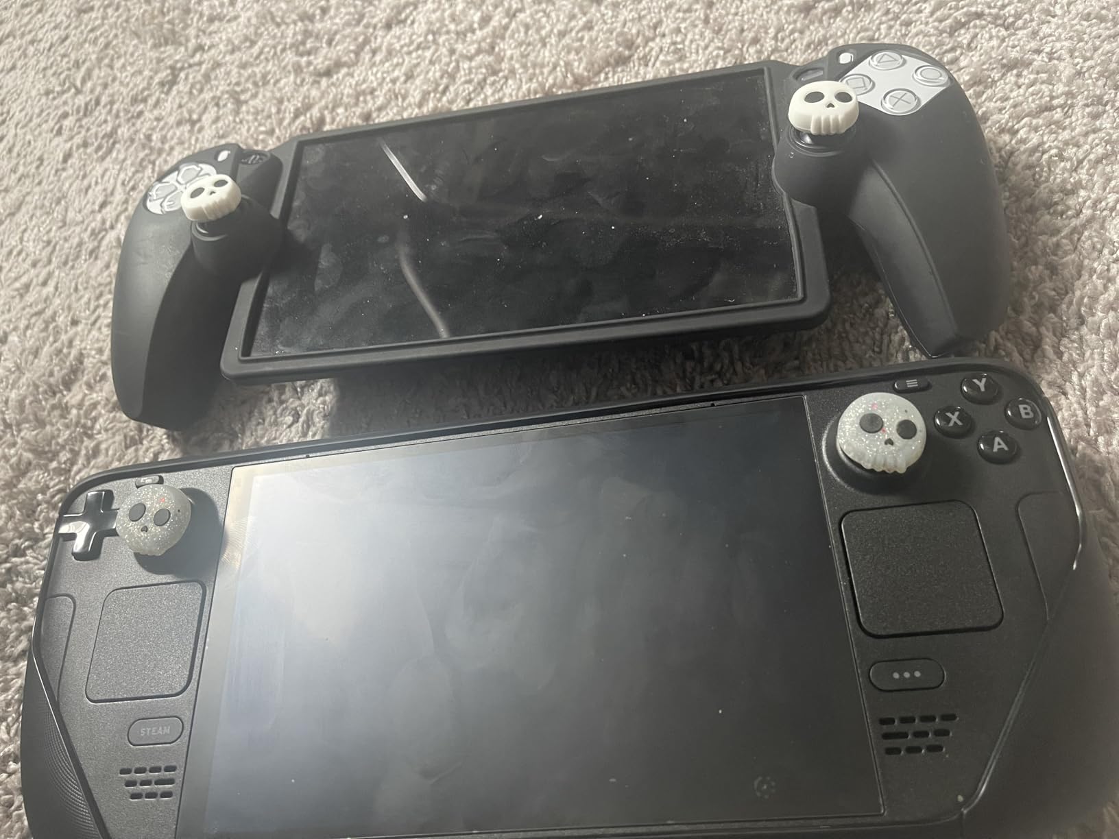 JINGDU Thumb Grip Caps for Steam Deck - Silicone Thumbstick Caps Cover with Skull Design customer photo 1