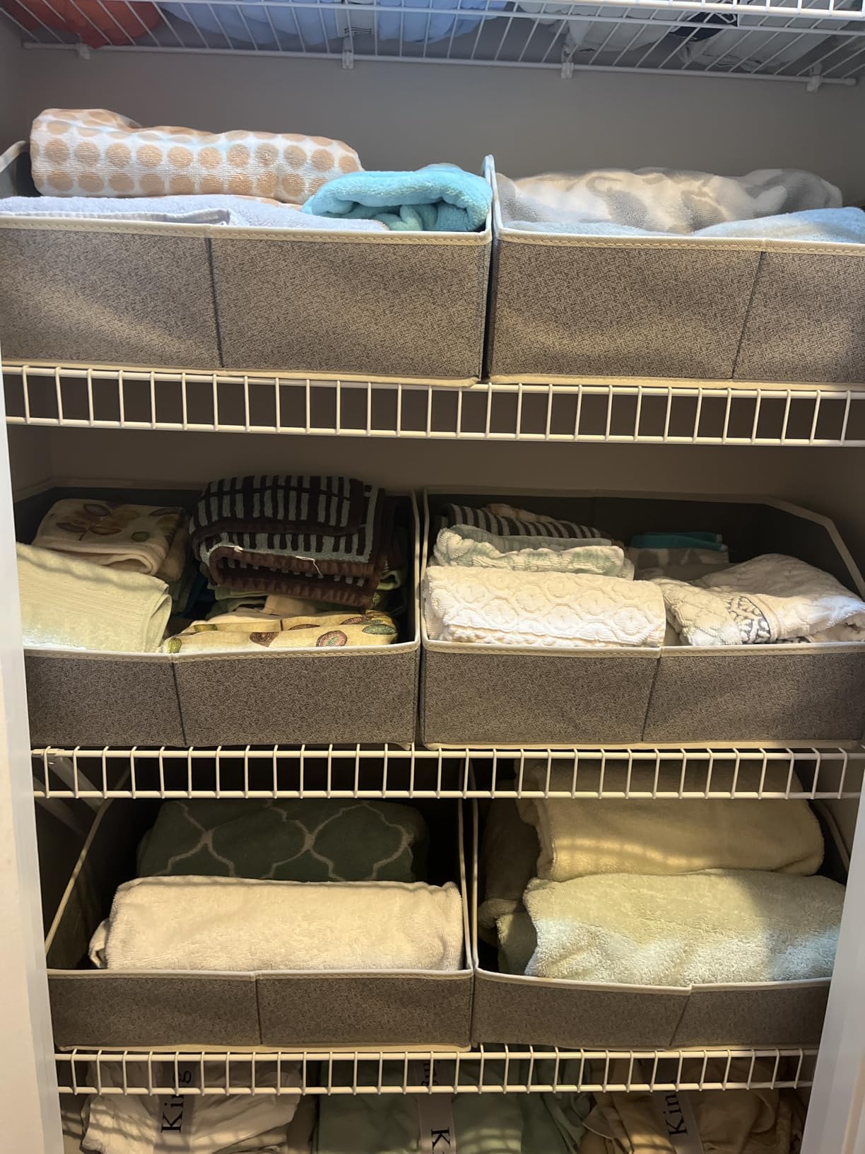 Homsorout Closet Organizers Bins 6 Packs - Large Closet Shelf Organizer with Handles, Fabric Trapezoid Storage Bins, Collapsible Storage Cubes for Clothes, Towels, Light Gray customer photo 1