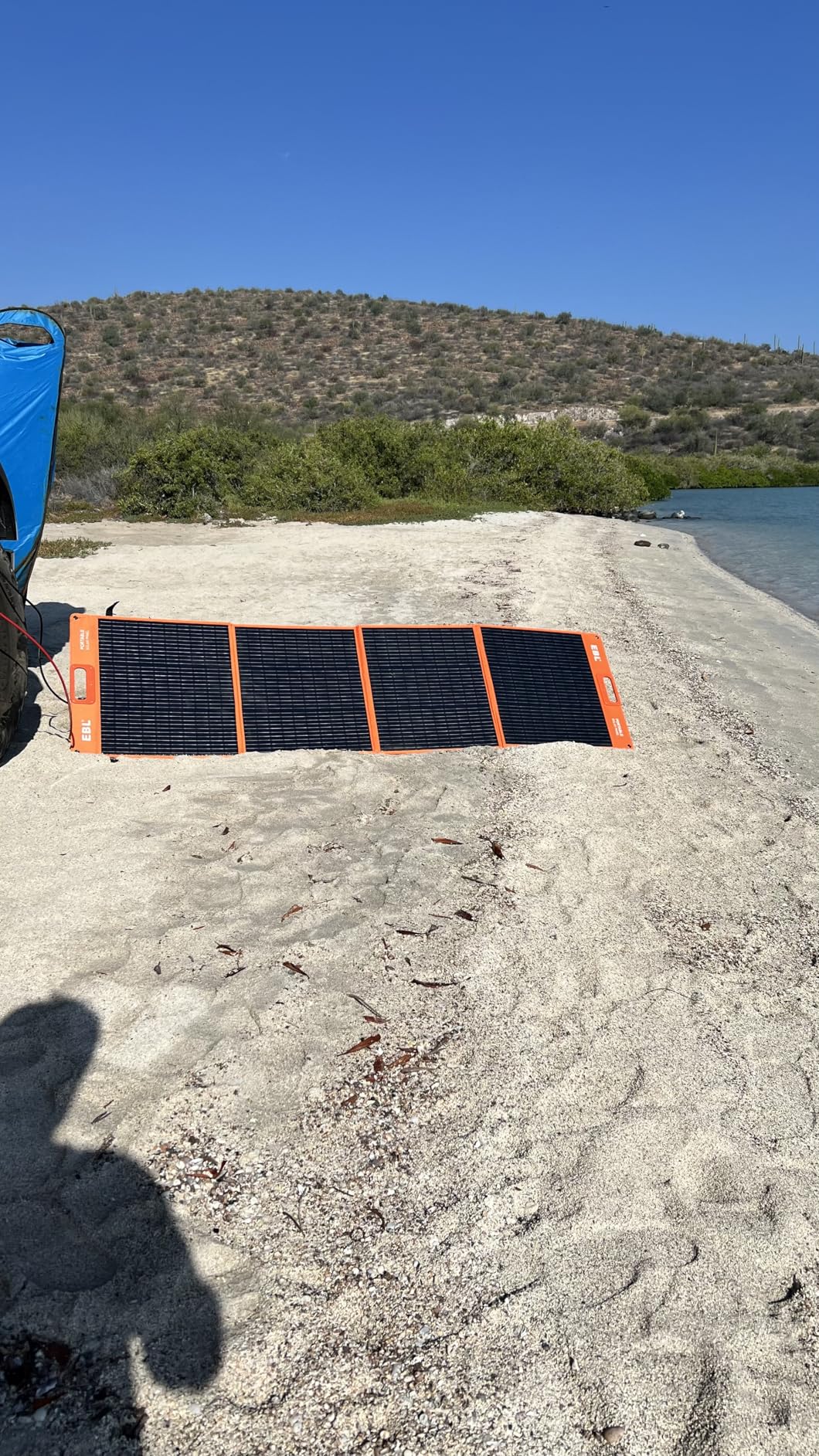 EBL 200W Portable Solar Panel for Power Station, Waterproof IP65 Foldable Solar Panel with MC-4 Anderson Output Connector for RV, Camping, Blackout customer photo 1