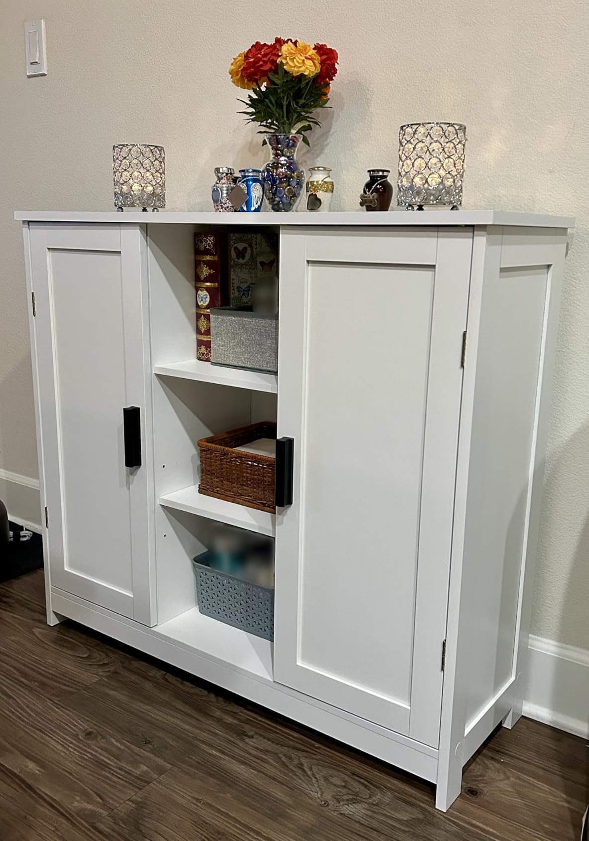 Iwell Storage Cabinet with 2 Doors and 4 Storage Shelves, Credenza Buffet Cabinet for Living Room, Entryway, Home Office, White customer photo 2