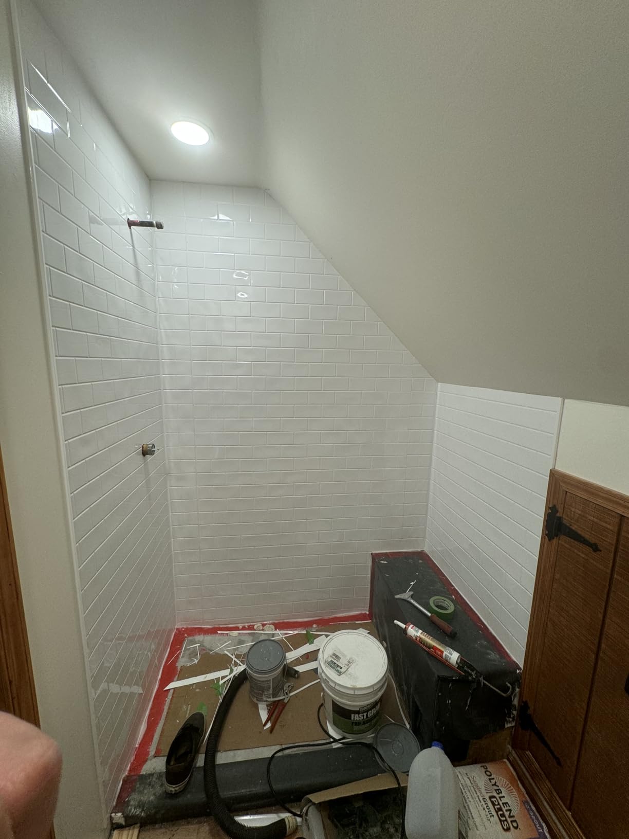 From Plain To Beautiful In Hours 133-WT-SUB-KIT Subway Tub and Shower Wall Panels Surround, Gloss White, 96 Square Feet customer photo 2