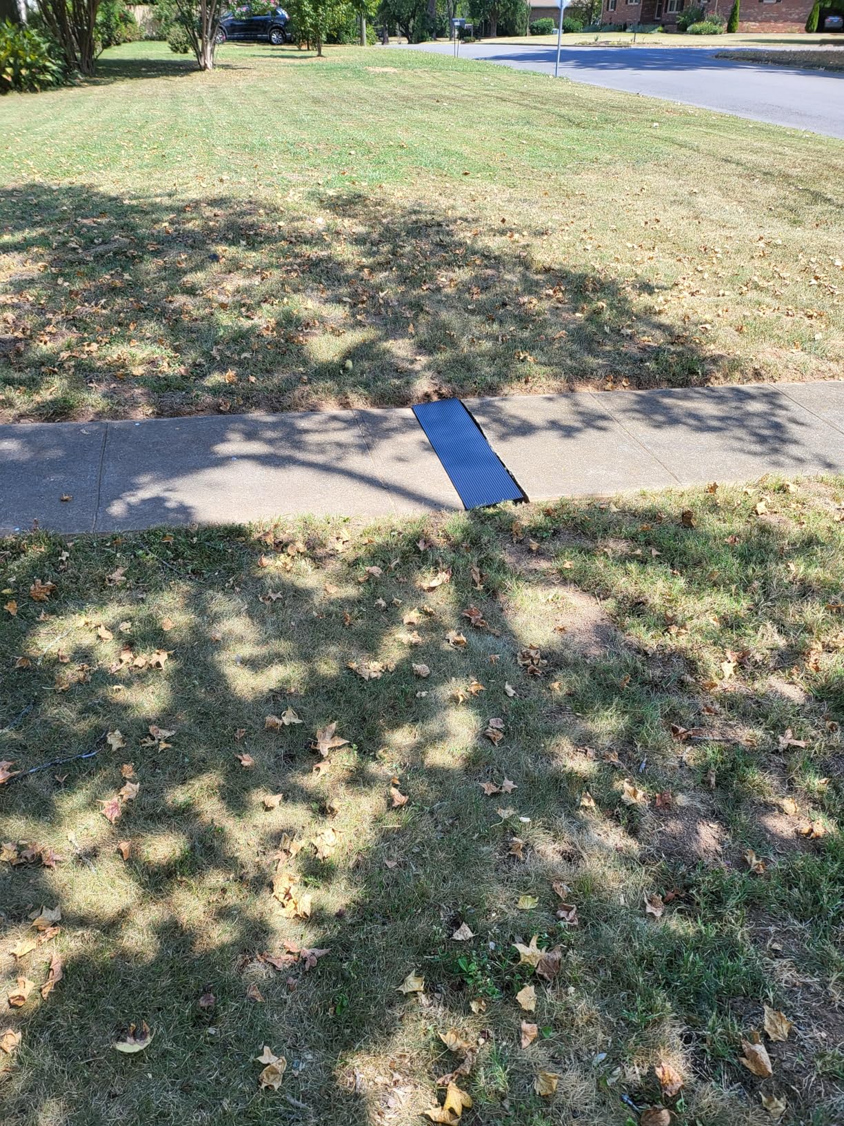 1.5'' Rise Threshold Ramp for Doorways, 2204 LBS Capacity Rubber Threshold Ramp, Non-Slip Driveway Curb Ramps Handicap Ramp for Wheelchair Scooter Stroller, Cuttable & Adjustable Size customer photo 1
