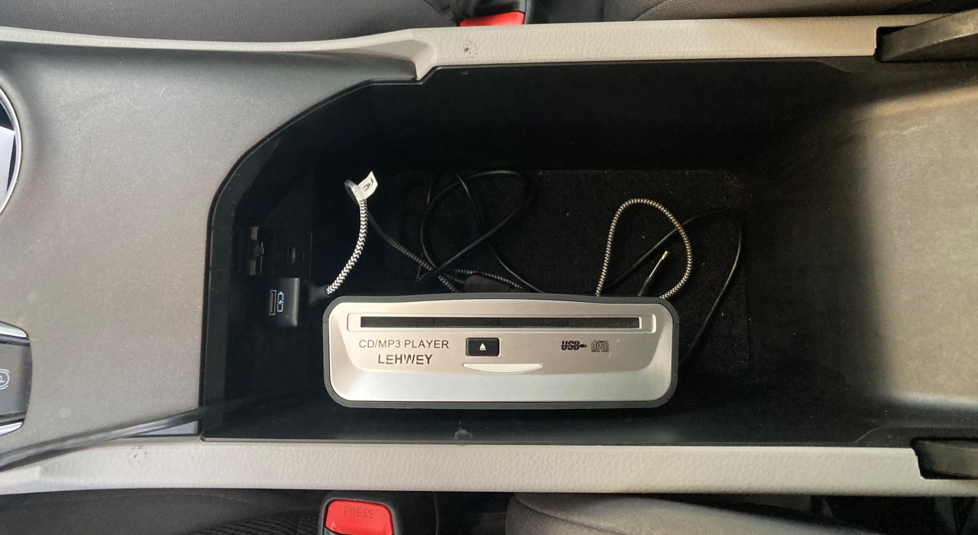 Lehwey USB CD Player for Car, External Car Cd Players with AUX & FM Transmitter, Portable CD Player for Cars Without CD Drive, Anti-Skip, Remote Control, Works with Most Cars, SUVs, Trucks customer photo 2