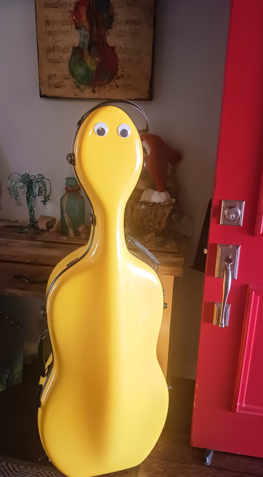 Crossrock Fiberglass Cello Case with Wheels - Fits 4/4 Full Size Cellos - Includes Padded Music Pouch, 3 Handles, Removable Shoulder Straps, Combination Lock - Milky White customer photo 1