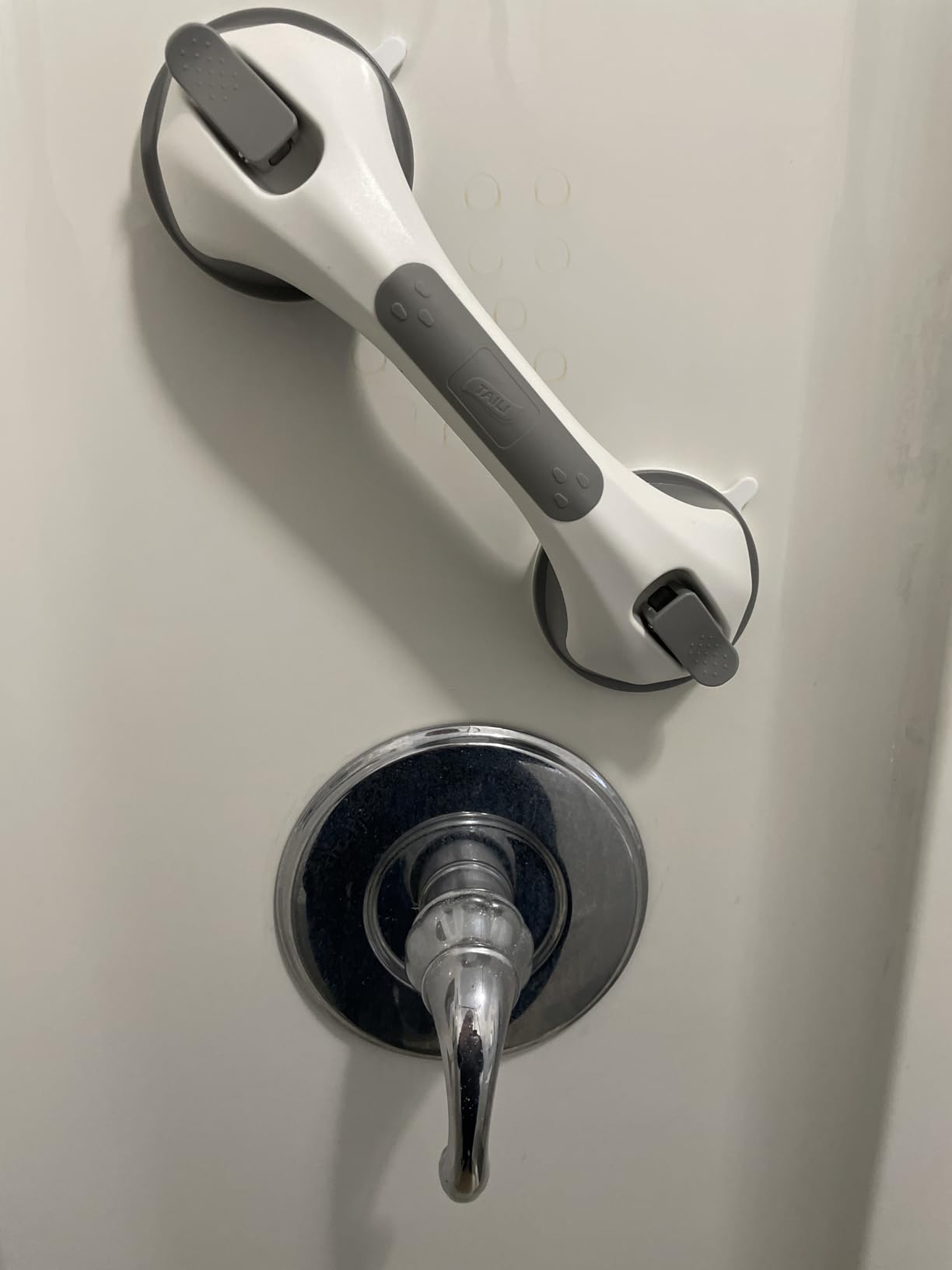 TAILI Grab Bars for Bathtubs and Showers 2 Pack Suction Grab Bar, Heavy Duty Shower Handle Removable Bath Handrails for Seniors and Elderly, Bathroom Safety Grip No Drilling Waterproof,Grey customer photo 2