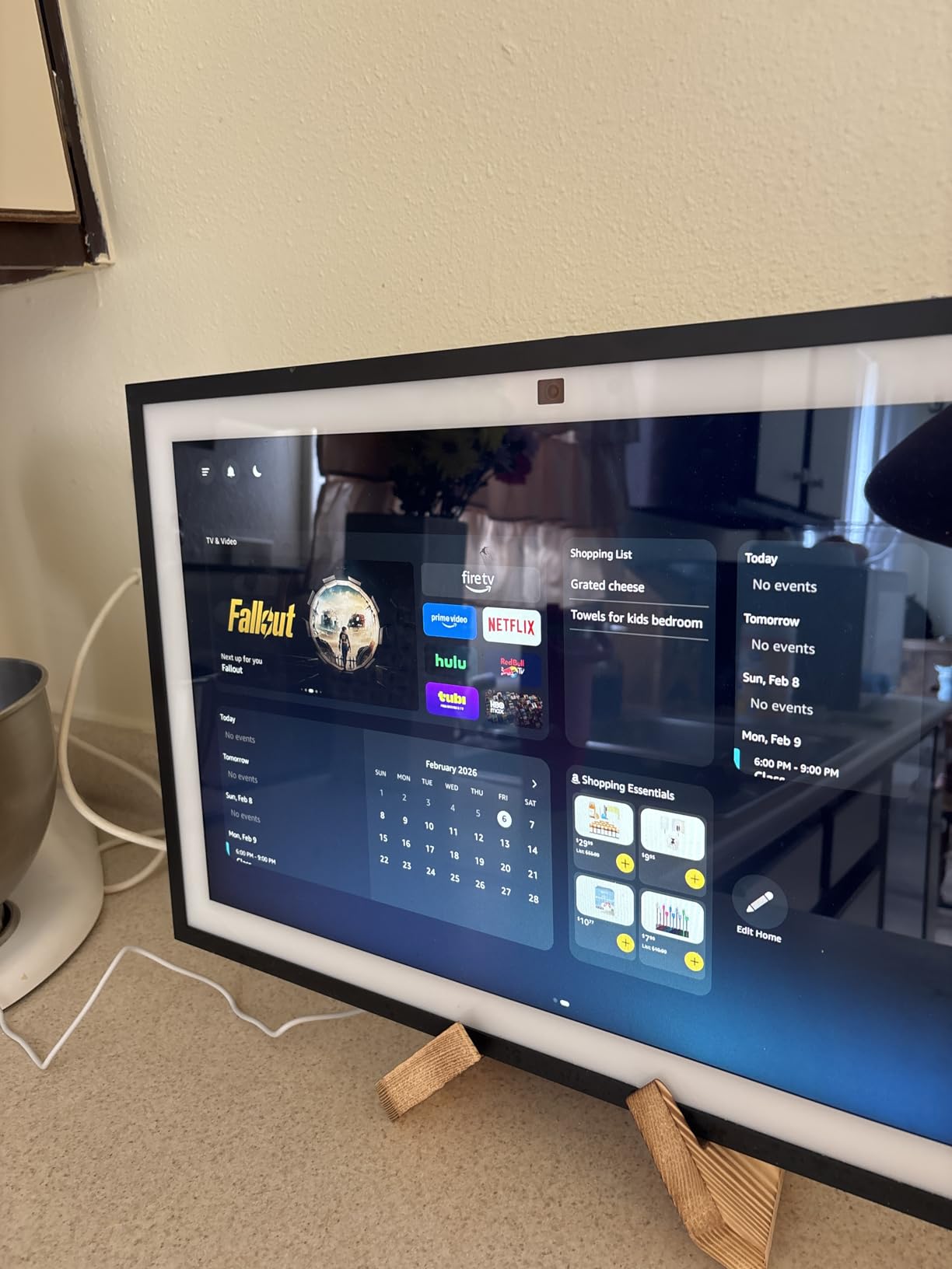 Like-New Amazon Echo Show 15 (newest model), Full HD 15.6