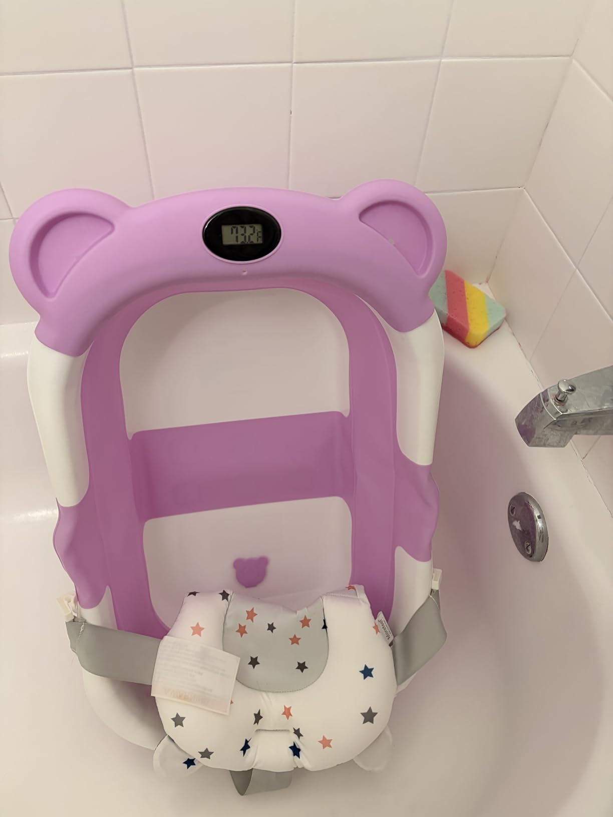 MoreFeel Collapsible Baby Bathtub for Newborn with Thermometer & 1 Hooded Towel & 1 Soft Floating Cushion,Portable Travel Bathtub with Drain Hole, Durable Foldable Baby Tubs for Infants to Toddler customer photo 1
