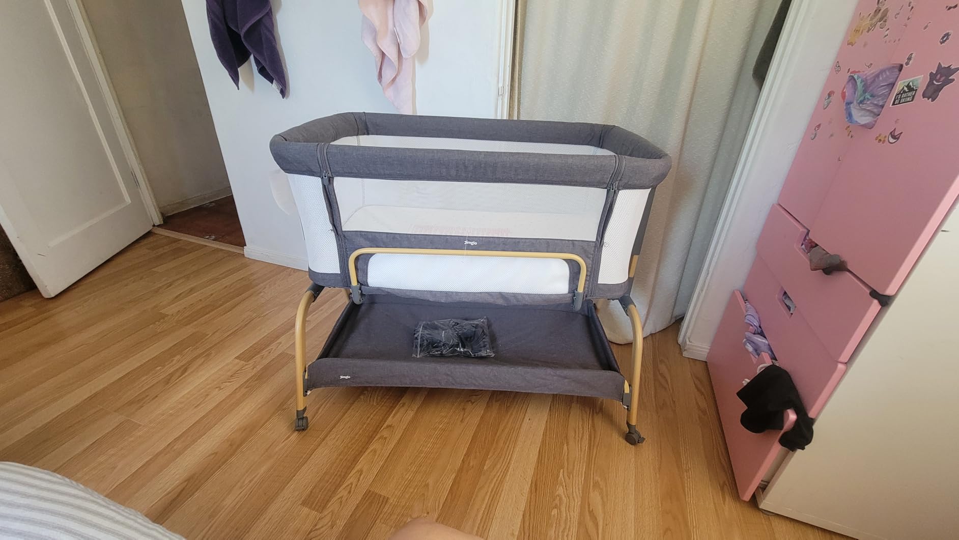 Jimglo 3 in 1 Baby Bassinet, Bedside Bassinet for Baby, Rocking Bassinet with Comfy Mattress and Wheels, 6 Height Adjustable Easy Folding Portable Bedside Crib for Newborn customer photo 1