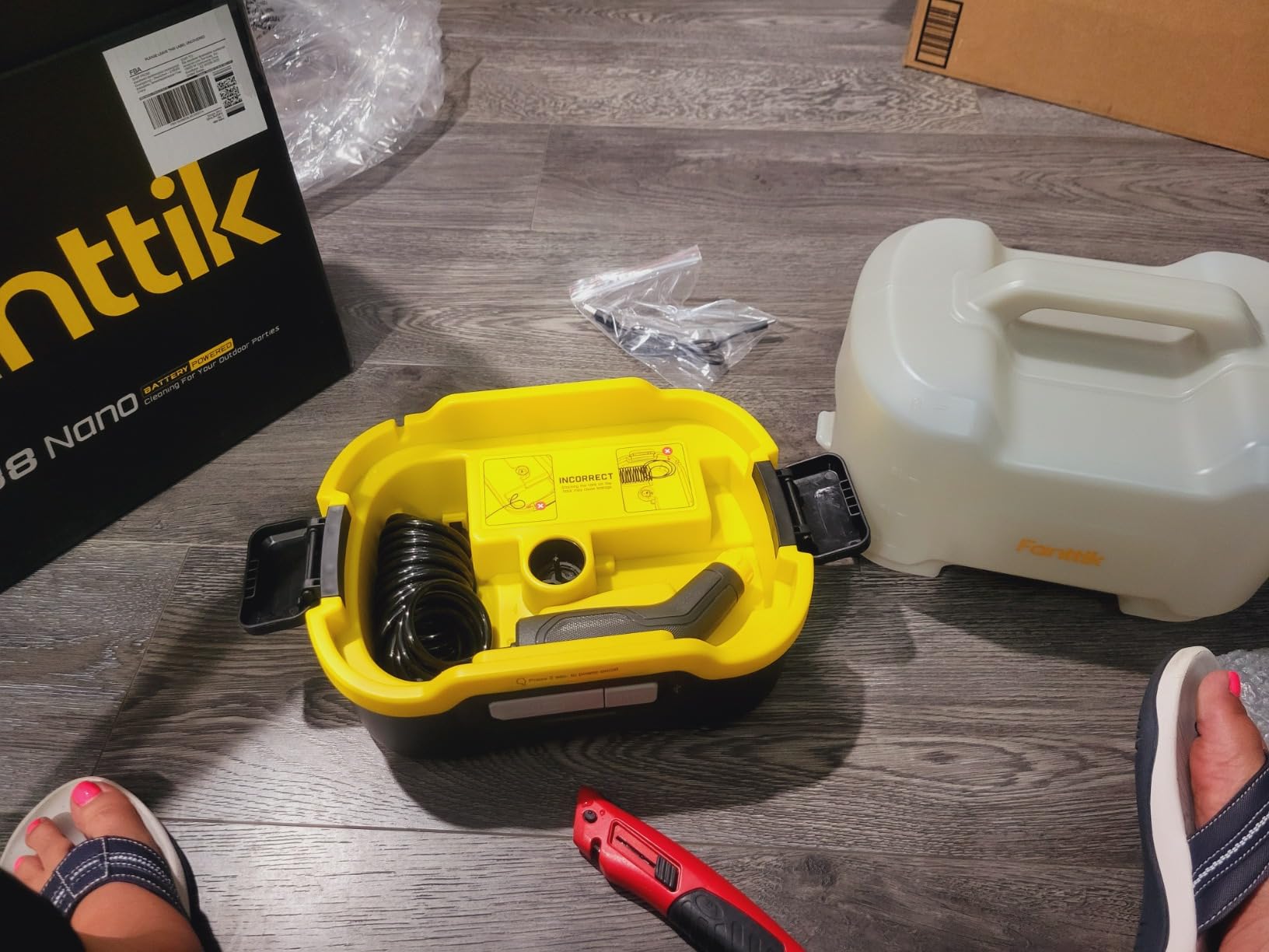 Fanttik NB8 Nano Portable Cordless Electric Sprayer w/2.1Gal Tank, Retractable Spray Head, 2600mAh Lithium Battery, IPX5, 72-98PSI, Portable Pressure Washer for Garden, Camping Shower and Pet Cleaning customer photo 1