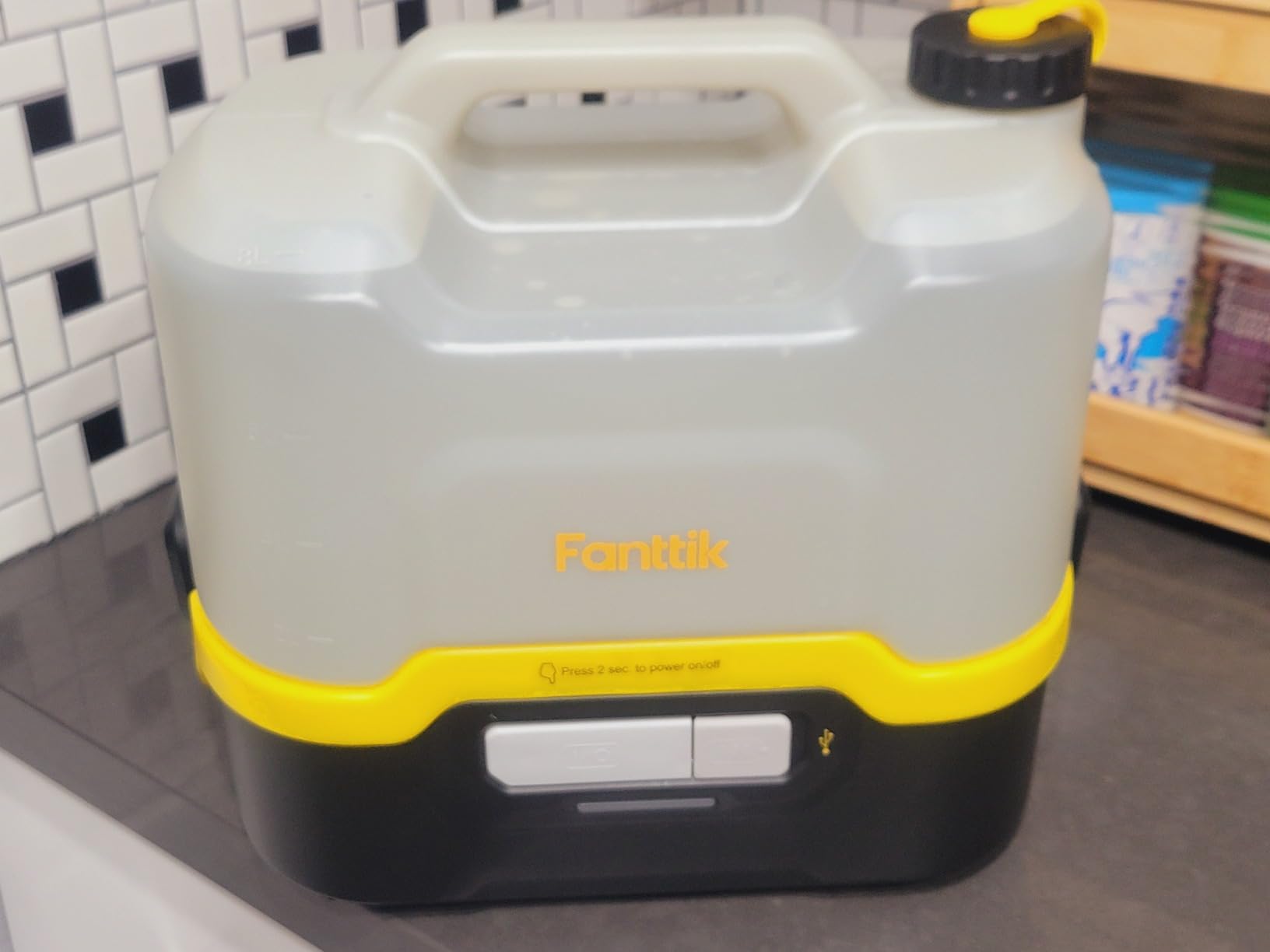 Fanttik NB8 Nano Portable Cordless Electric Sprayer w/2.1Gal Tank, Retractable Spray Head, 2600mAh Lithium Battery, IPX5, 72-98PSI, Portable Pressure Washer for Garden, Camping Shower and Pet Cleaning customer photo 2