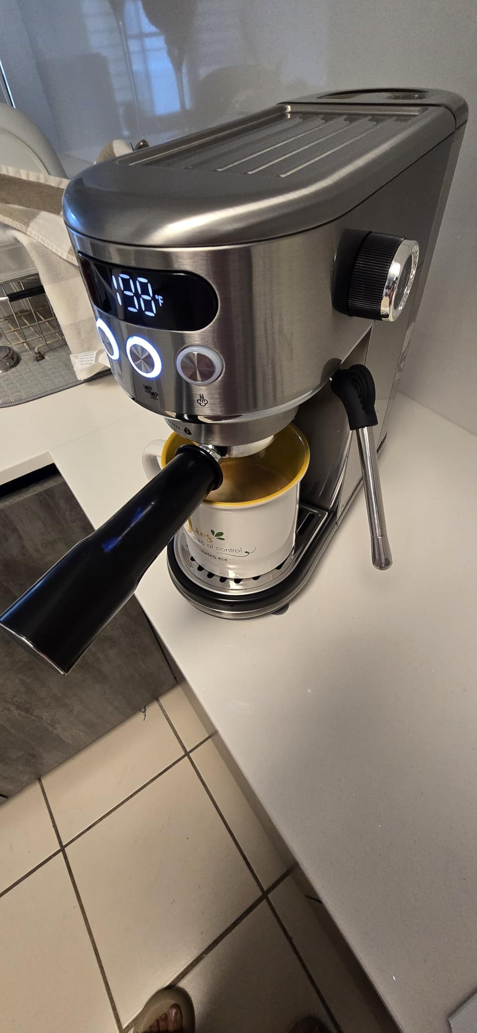 Neretva Espresso Machine 20 Bar, Super Compact Espresso Maker Stainless Steel Professional Coffee Machine Espresso with Power Steam & LED Display for Home Barista Latte and Cappuccino Maker-Silver customer photo 1