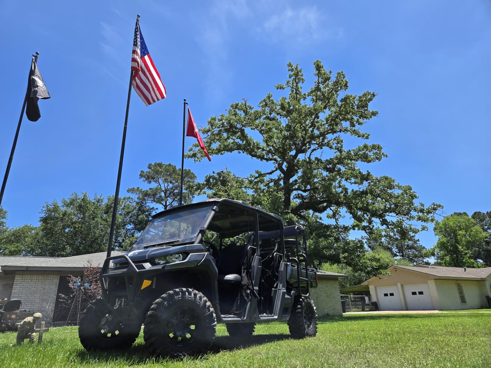 Heavy Duty 25 FT Flag Pole, Unbending 100MPH Wind Resistance, 95HBW Hard Aerospace Aluminum, In-Ground Flagpole Kit for Outside House customer photo 2