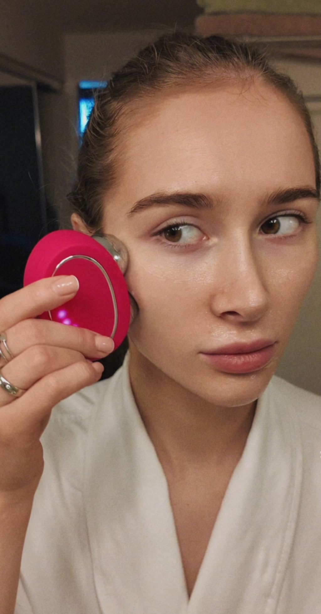 FOREO Bear 2 Advanced Toning Microcurrent Facial Device -Face Sculpting Tool - Firm & Contour - Non-Invasive - Increases Skin Care Absorption - Fuchsia customer photo 2