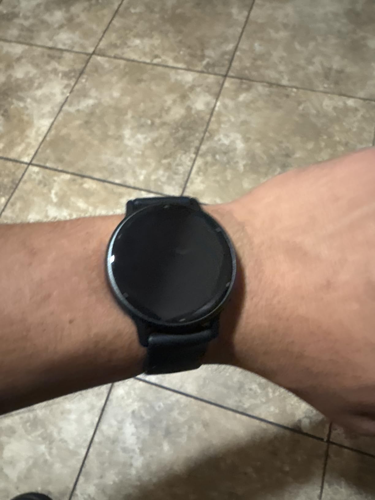 Garmin Vivoactive 5, Health and Fitness GPS Smartwatch, AMOLED Display, Up to 11 Days of Battery, Slate Aluminum Bezel with Black Case and Silicone Band customer photo 2