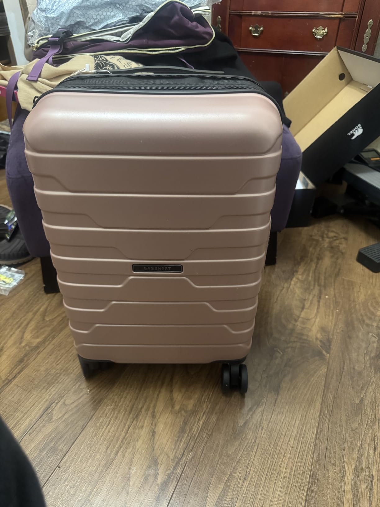Carry On Luggage 19 L x14 W x9 H Airline Approved with Spinner Wheels, Lightweight 20 Inch Luggage with TSA Lock, Expandable Hard Shell customer photo 1