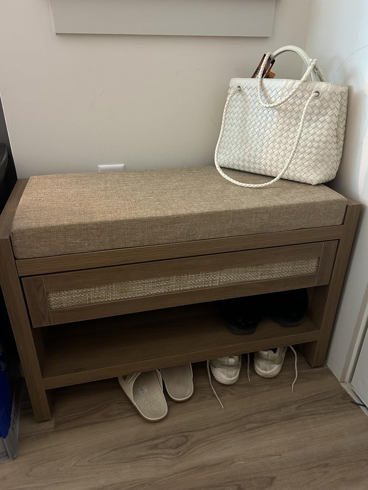 SICOTAS Rattan Shoe Bench Entryway Bench with Storage Drawer and Linen Seat Cushion, Farmhouse Boho Shoe Rack with Shelf, Wooden Storage Bench for Entryway Hallway and Bedroom, Caramel Oak customer photo 1