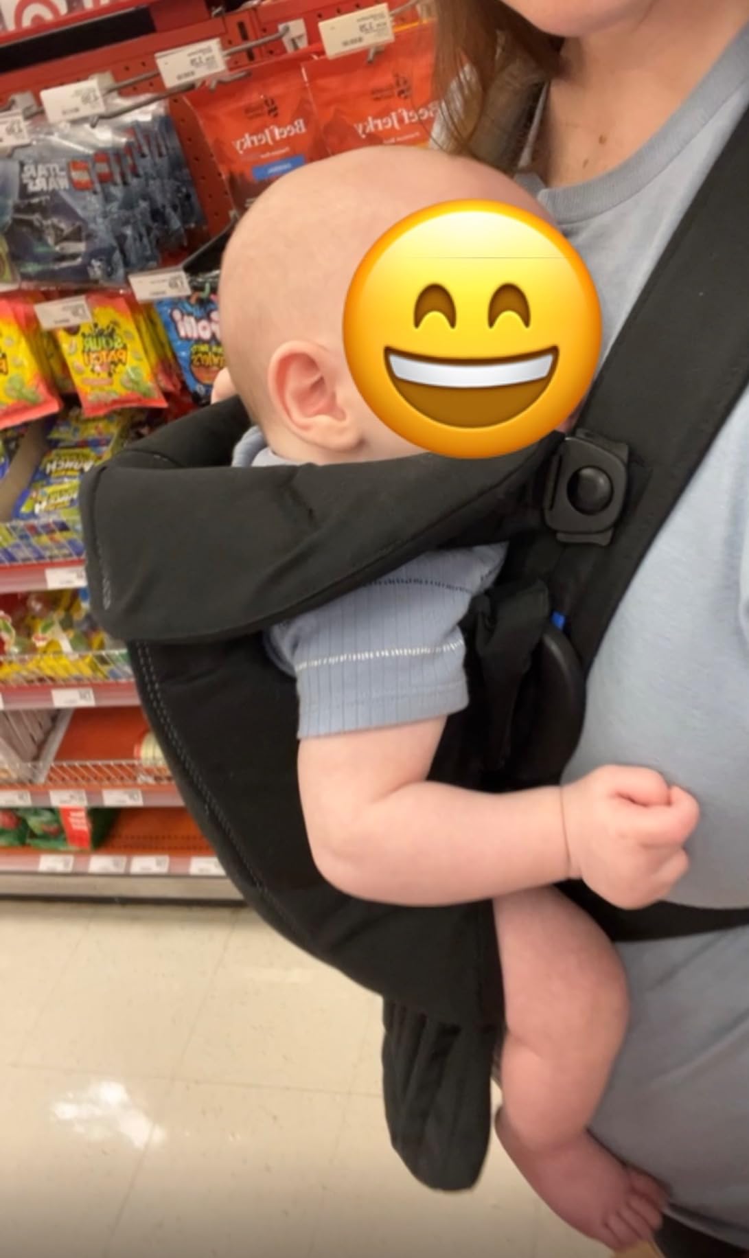BabyBjörn Baby Carrier Mini, Black, Woven | Newborn Carrier (7-25 lbs), Ergonomic, Easy-to-Use customer photo 2
