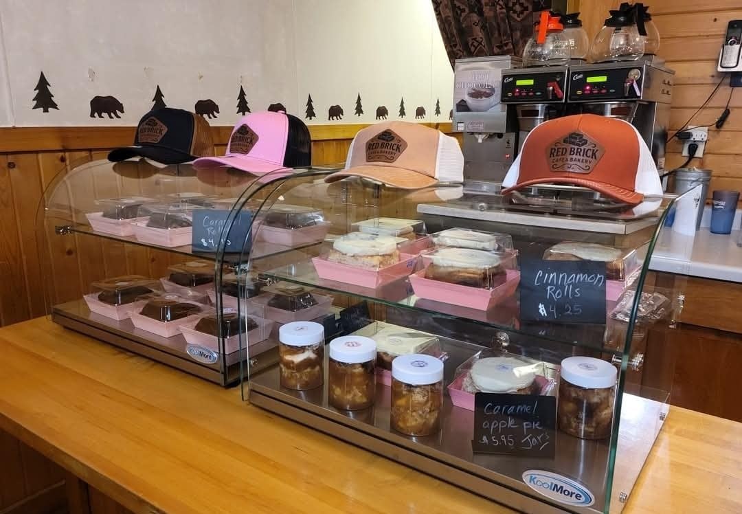 KoolMore 40 in. Glass Countertop Dry Bakery Display Case with Two Shelves and Bamboo Trays (DC-53C-B) customer photo 2