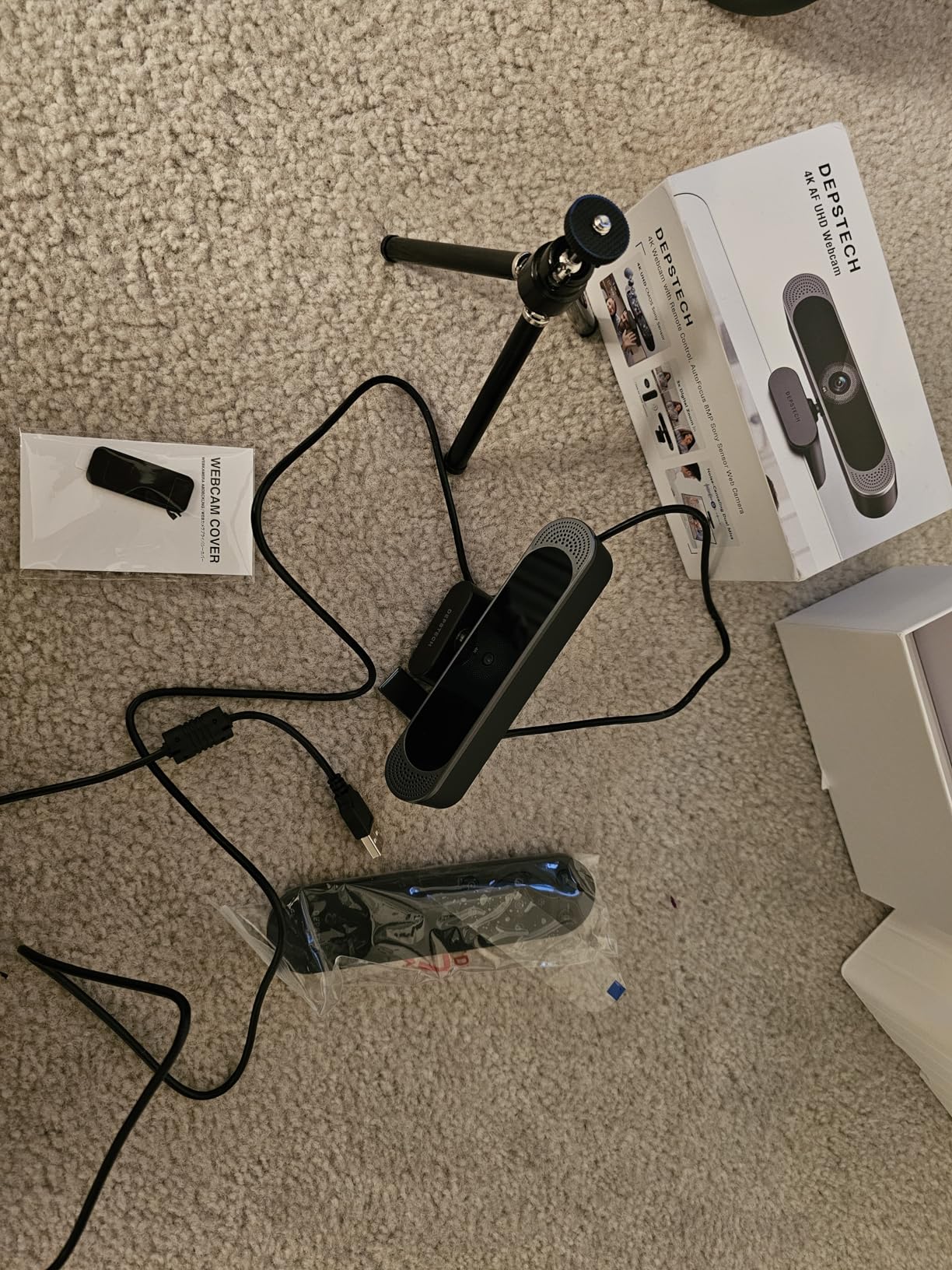 DEPSTECH 4K Webcam, Ultra HD 1/2.55'' Sony Sensor, 3X Digital Zoom, Dual Noise-Canceling Microphones, Remote Control, Auto Focus, Streaming Webcam for PC, Mac, Laptop, Video Call, Zoom, Skype, Teams customer photo 2