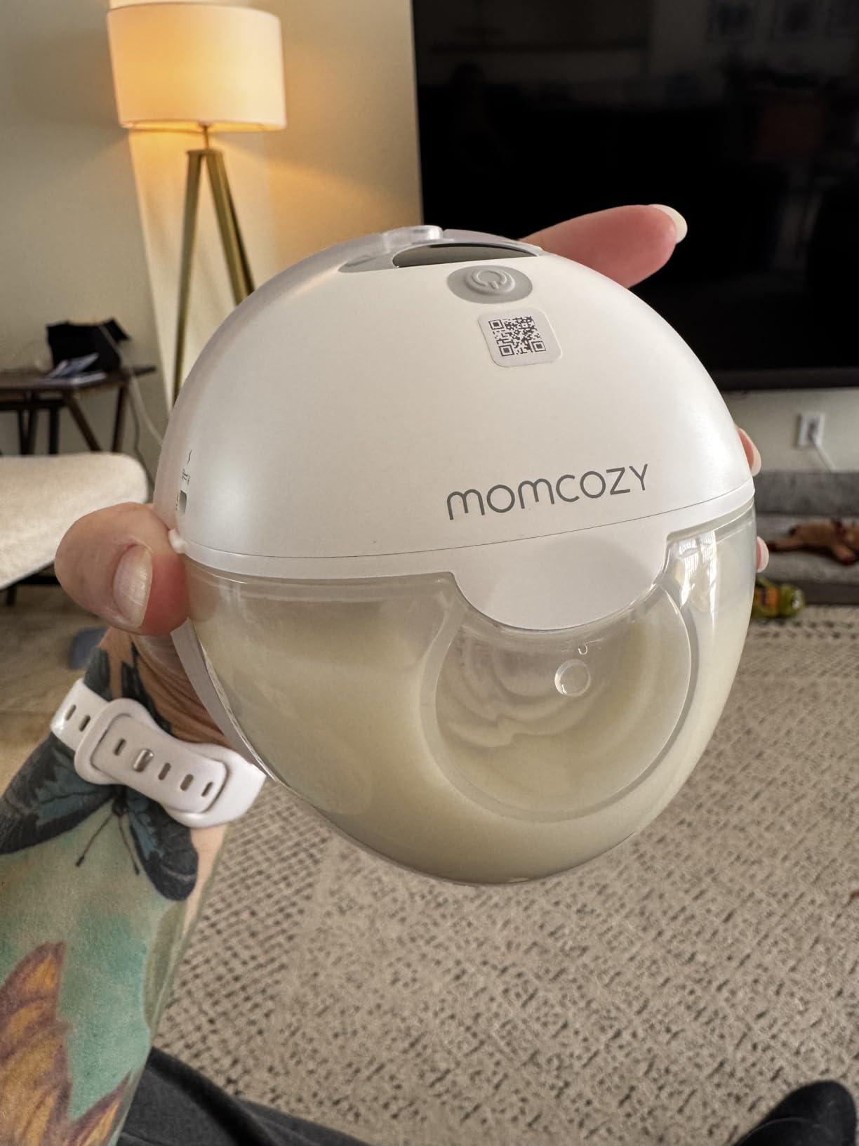 Momcozy M5 Lite Hands-Free Wearable Breast Pump, DoubleFit Flange for Baby-Like Comfort, 3 Modes & 9 Suction Levels, No Flange Insert or Hard Carry Case, 24mm, 2-Pack, Cozy Red customer photo 1