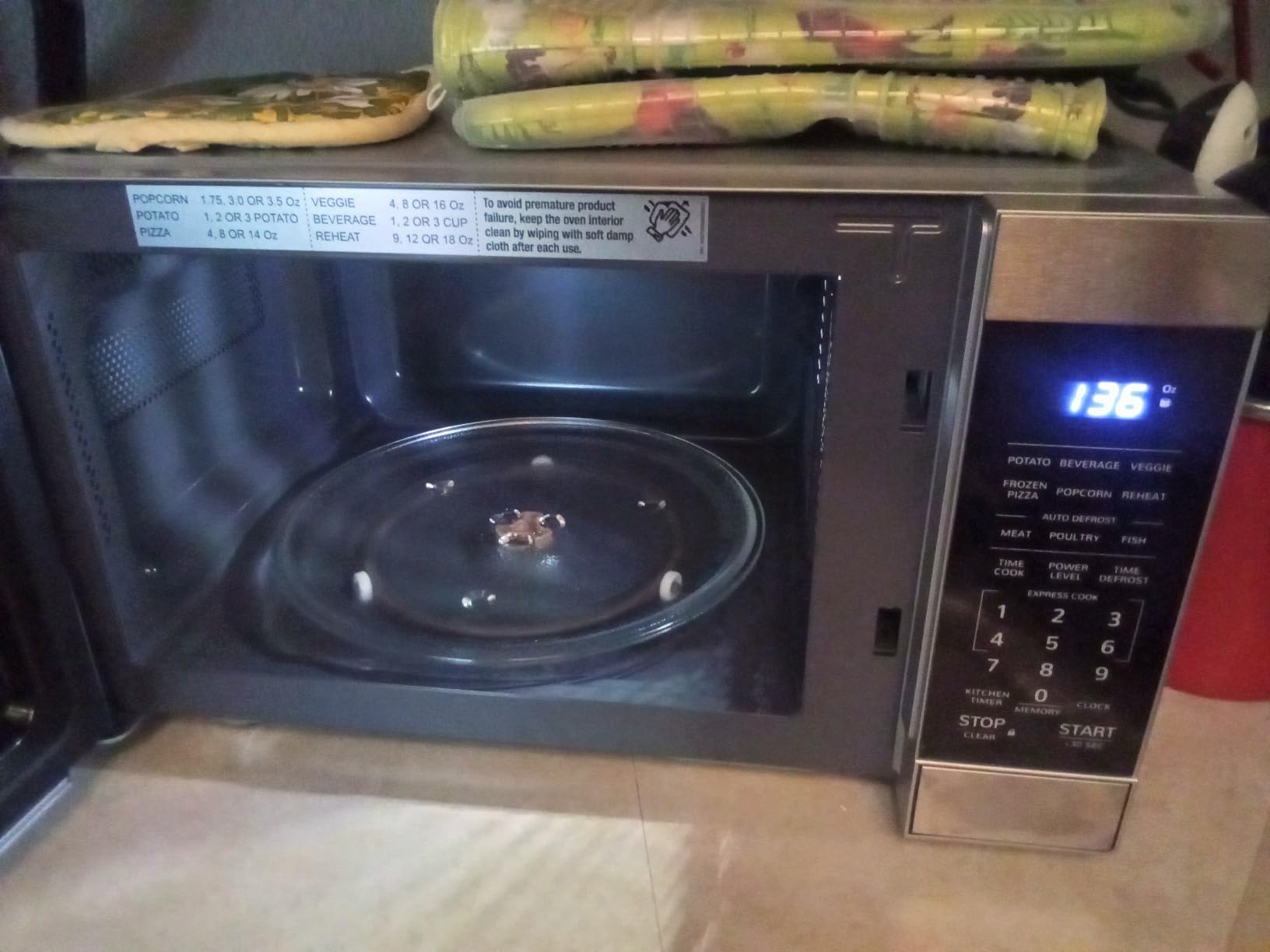 SHARP Countertop Microwave Oven with Removable 10.6