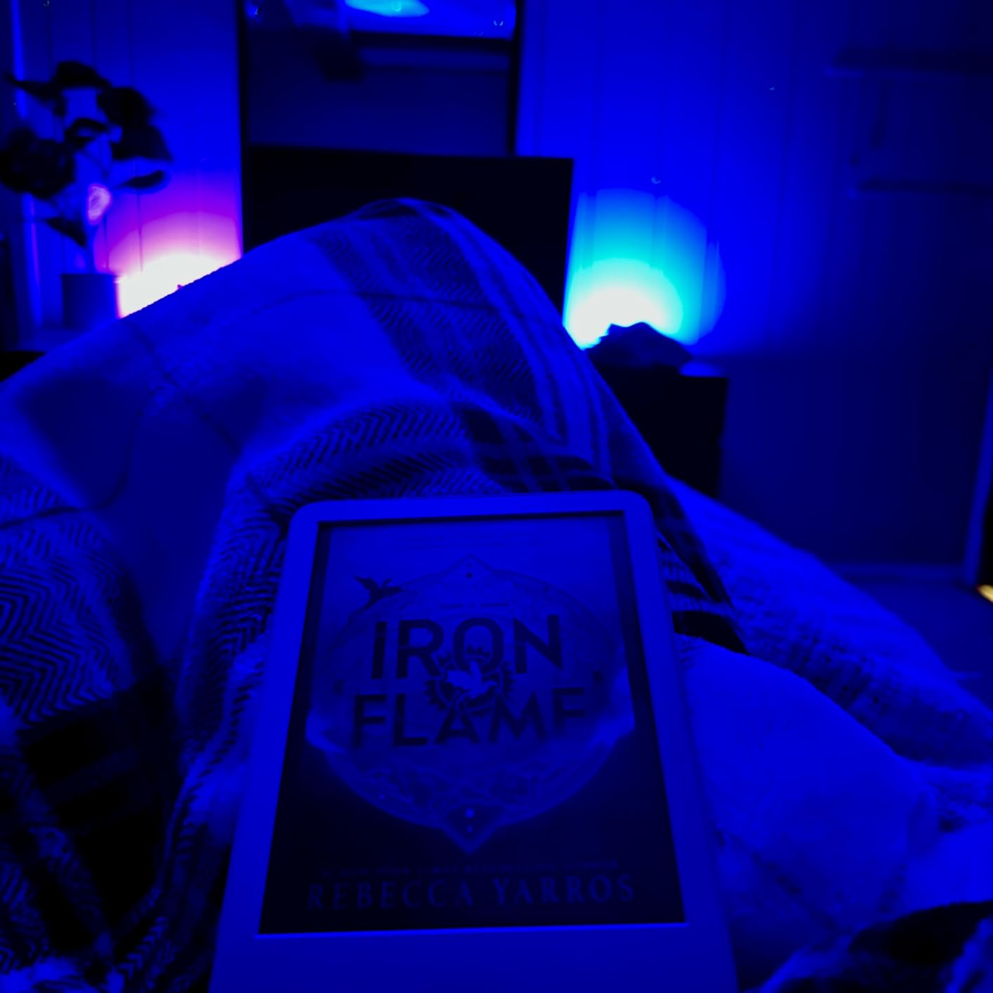 Amazon Kindle 16 GB (2024) - Lightest and most compact Kindle, now with faster page turns, and higher contrast ratio - Matcha customer photo 1