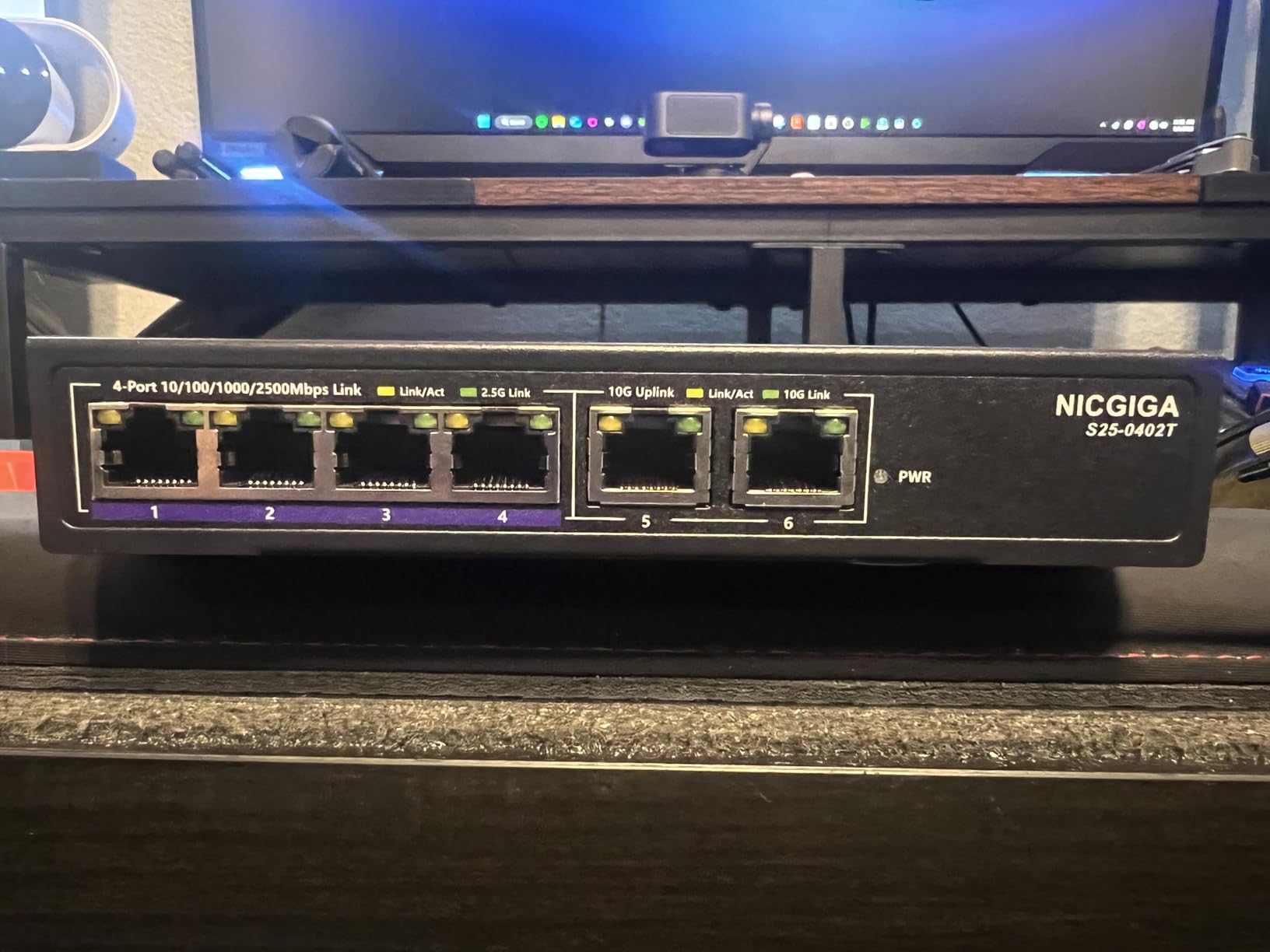 8 Port 10G Ethernet Switch Unmanaged,with 8X 10Gb Base-T Ports, NICGIGA 10Gbps Network Switch Easy for 10G NAS,PC,WiFi7 Router,10G Adapter/NIC. Desktop or 19-inch Rack Mount, Plug and Play. customer photo 1