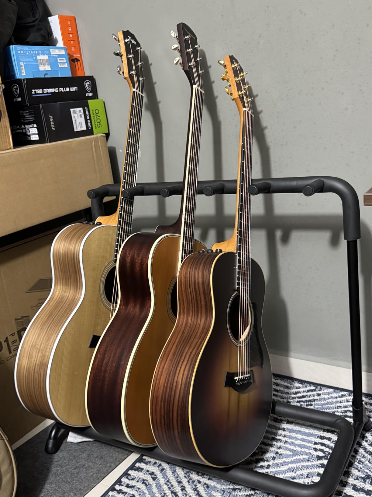 Taylor 214ce Grand Auditorium Acoustic-electric Guitar customer photo 1