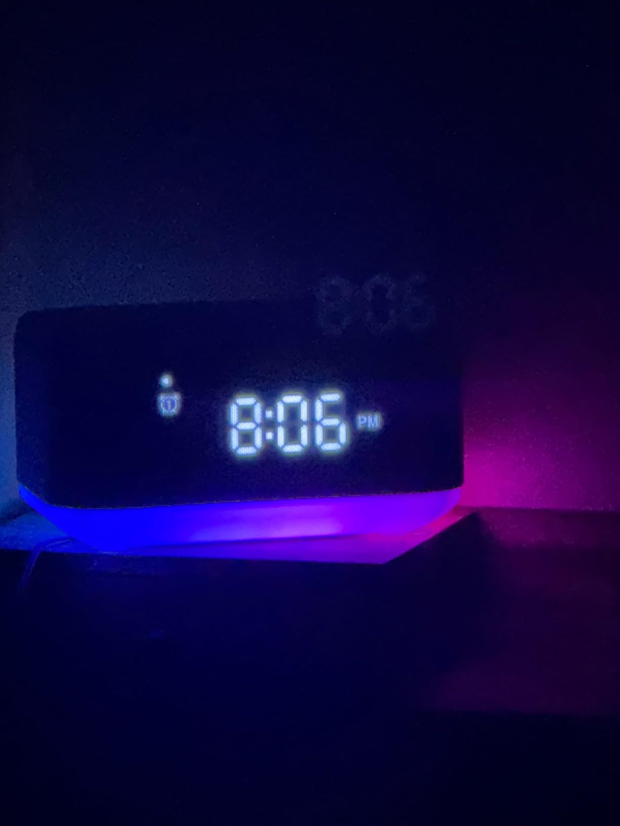 Alarm Clock Speaker Wireless Charger, Digital Alarm Clocks Bedrooms Bluetooth, Alarm Clock Dimmable Light Bedrooms Dual Alarm Snooze Dimmer 12 24H RGB Night Light Bluetooth USB AUX customer photo 2